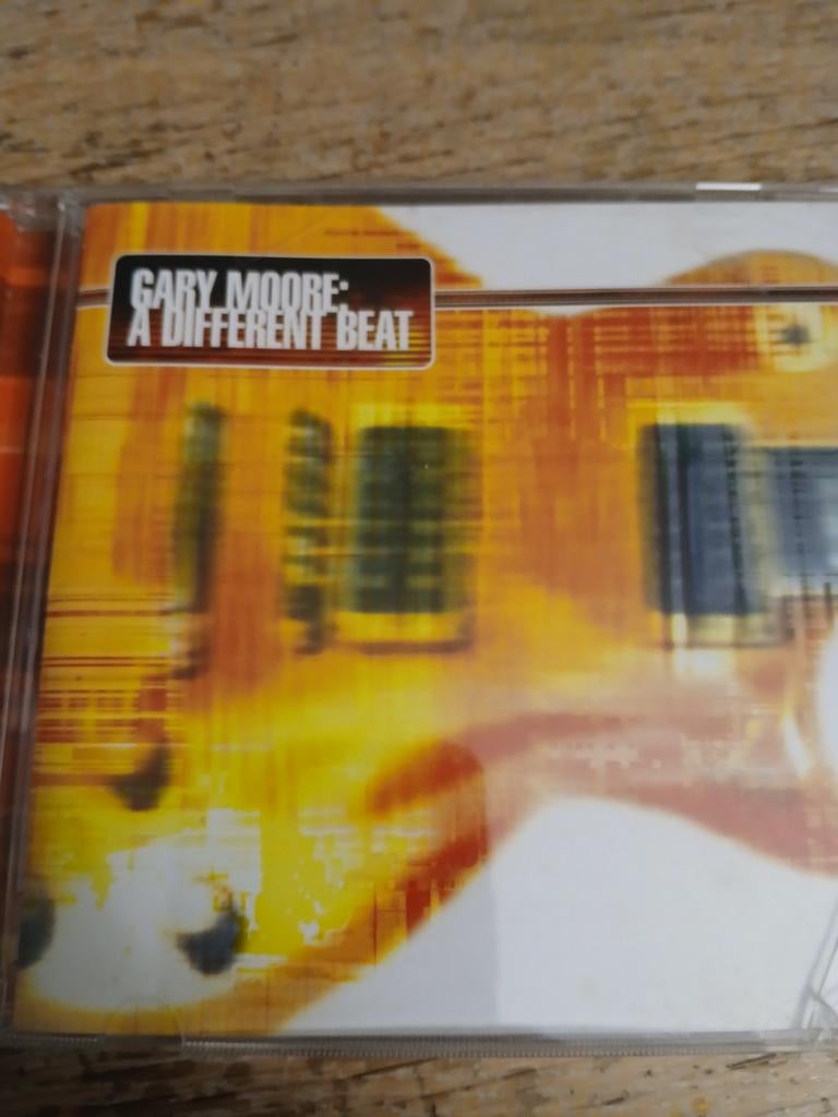 CD Gary Moore - A Different Beat, Ophalen of Verzenden, Zo goed als nieuw
