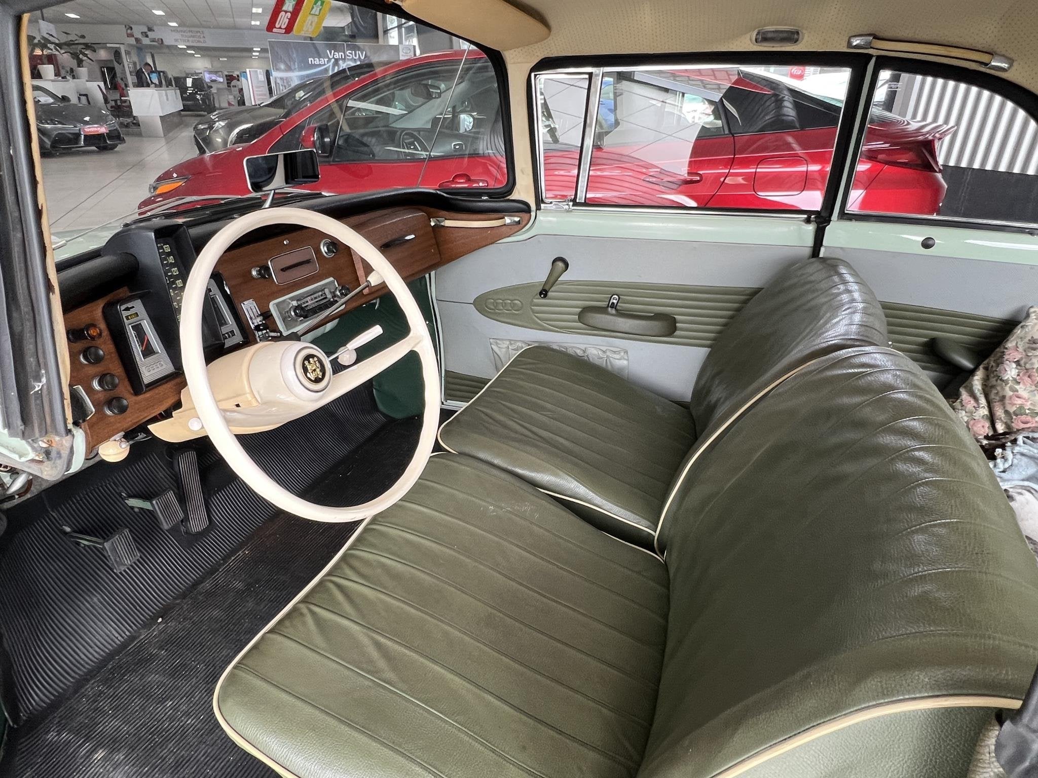 Auto Union 1000 Super Unieke oldtimer | Compleet met boekjes, foto 8