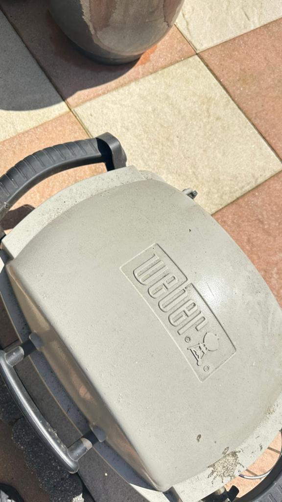Weber gasbarbecue - Compact en draagbaar, Tuin en Terras, Ophalen, Gebruikt