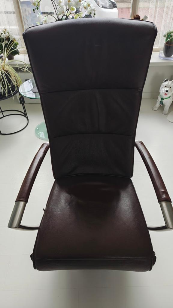 Luxe Leren Relaxfauteuil - Bruin, Draaibaar en Verstelbaar, Huis en Inrichting, Ophalen, Gebruikt, Bruin, Modern, Comfort