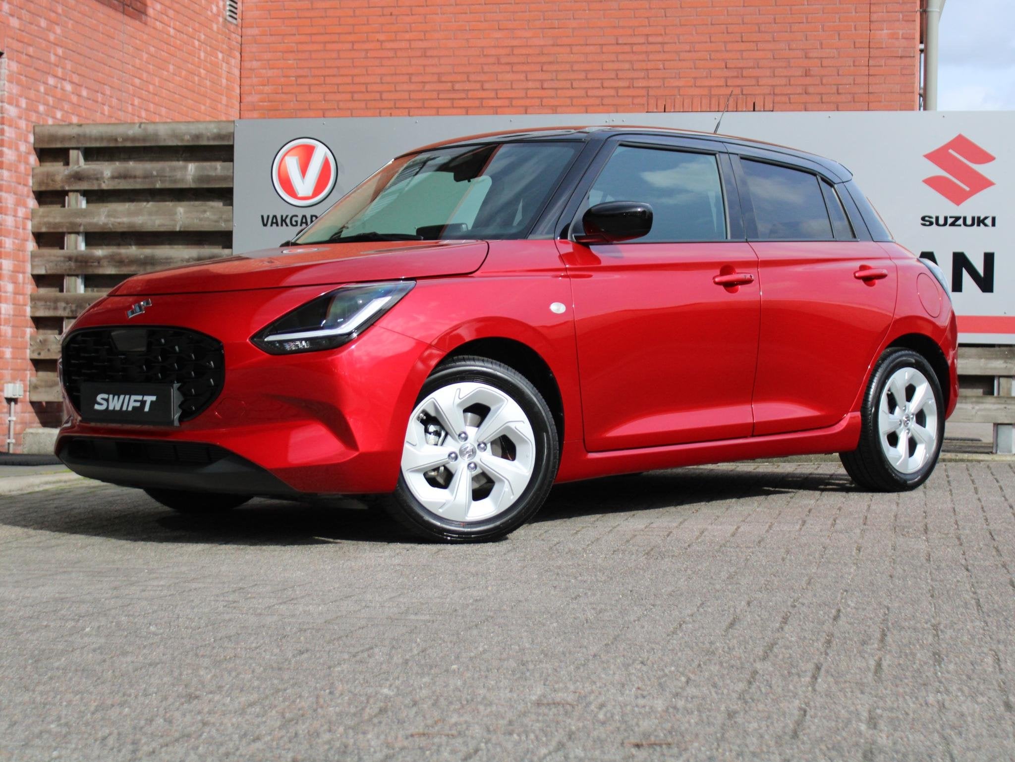Suzuki Swift 1.2 Select Smart Hybrid incl. 2000 euro korting, Auto's, Voorwielaandrijving, 12 maanden, Stof, Euro 6