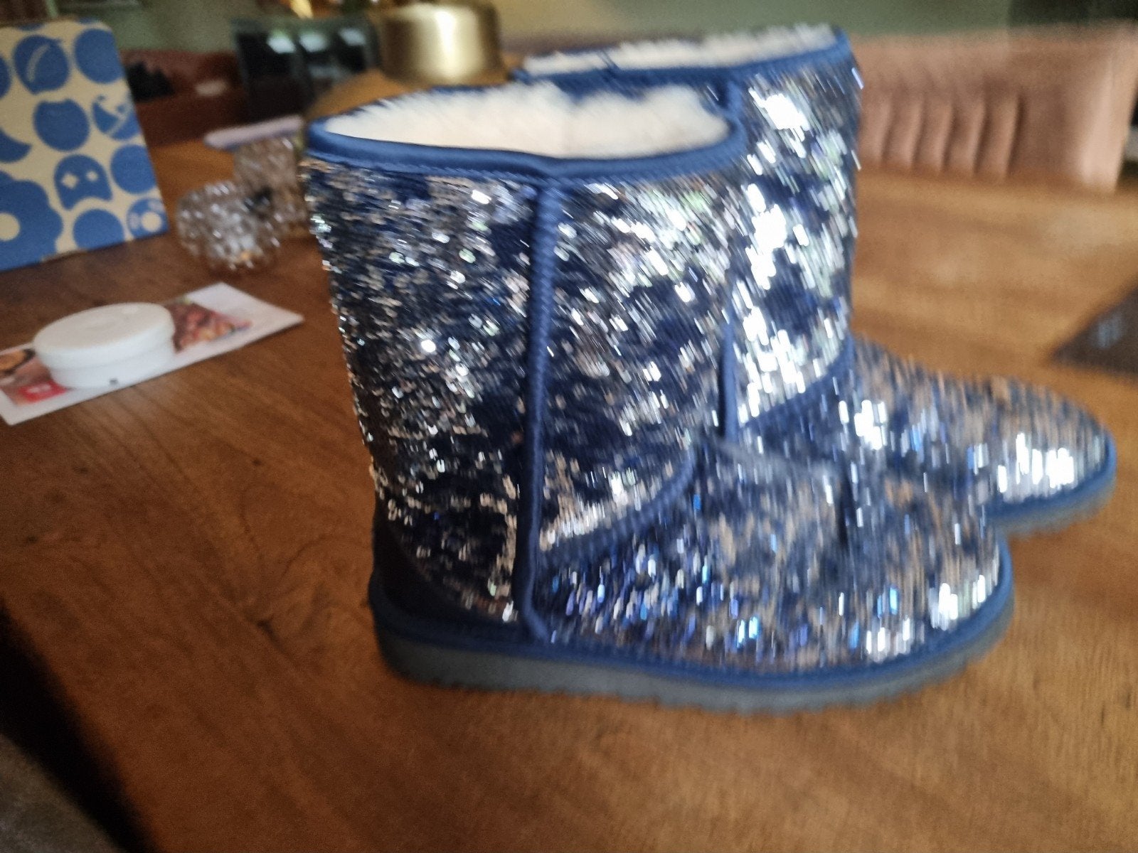 Mooie Uggs met pailletten, maat 37, Kleding | Dames, UGG, Blauw, Lage of Enkellaarzen, Ophalen of Verzenden