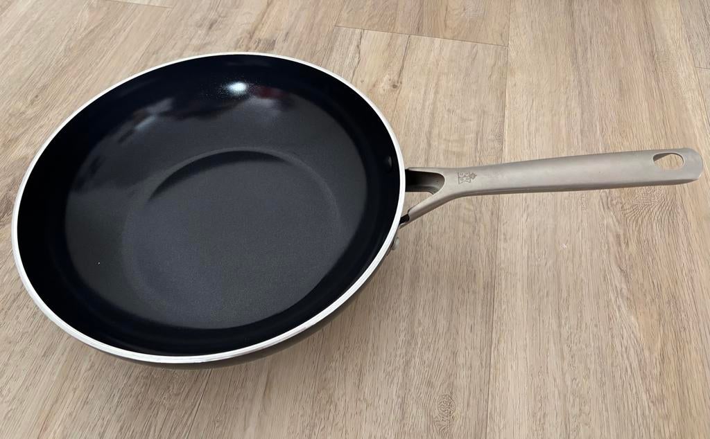 BK wok 28cm geschikt voor inductie, Huis en Inrichting, Keuken | Potten en Pannen, Ophalen, Overige materialen, Gebruikt, Inductieplaat