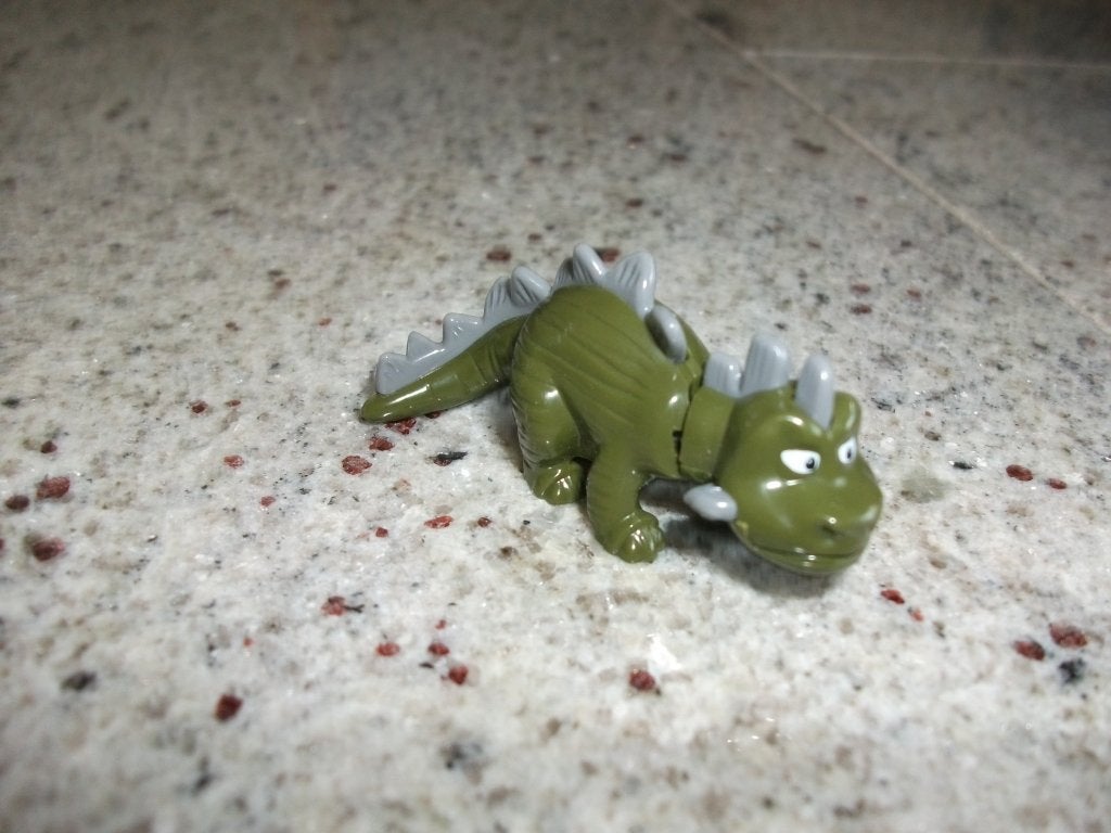 kleine dino stegosaurus UN003, Ophalen of Verzenden, Gebruikt, Overige typen