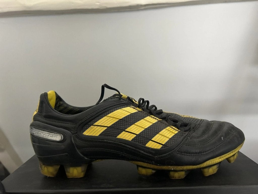 adidas predator pulse mania powerswerve black 9,5 9 maat 43, Gebruikt, Maat XS of kleiner, Schoenen, Ophalen of Verzenden