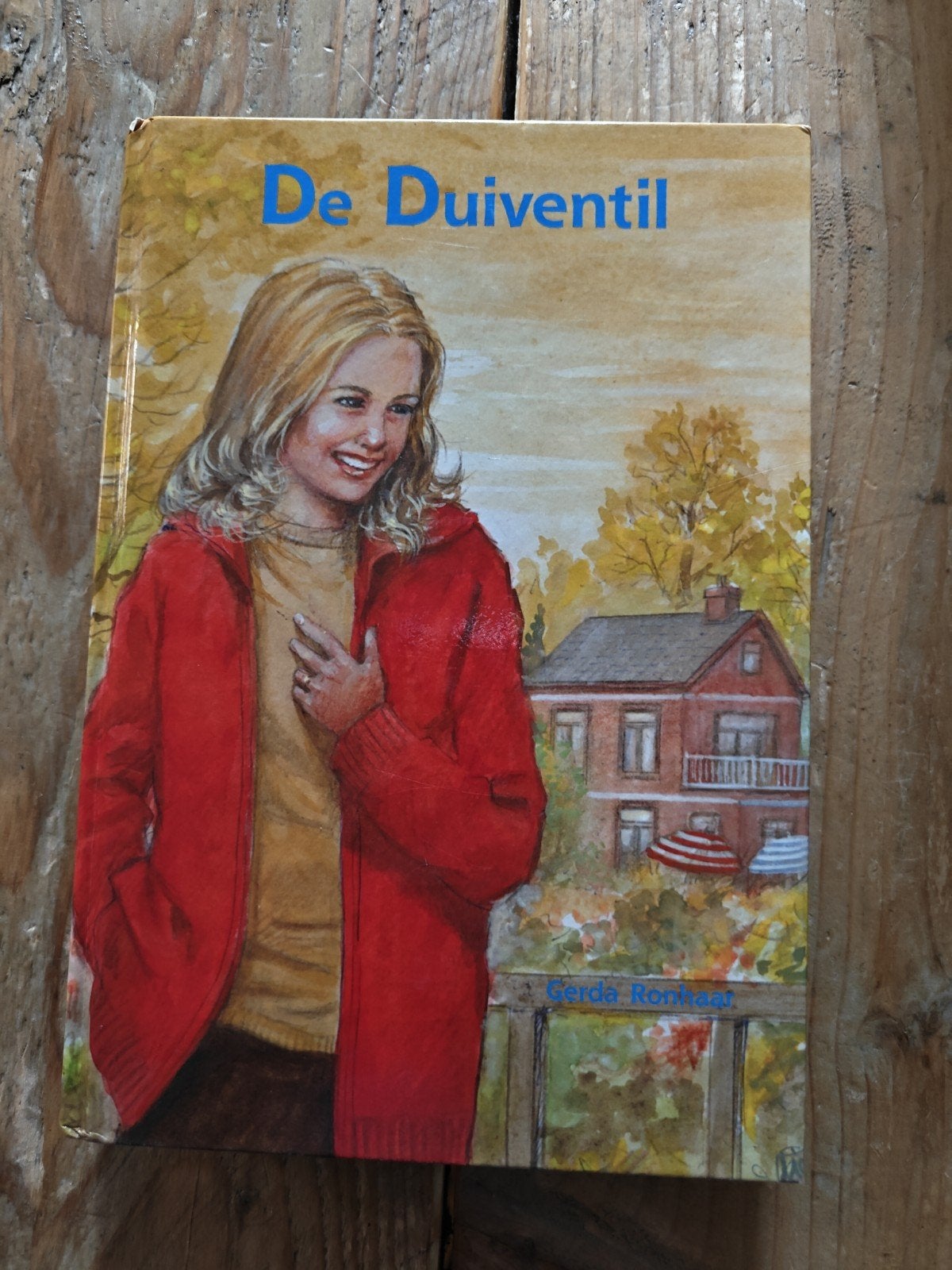 De Duiventil., Ophalen of Verzenden, Zo goed als nieuw