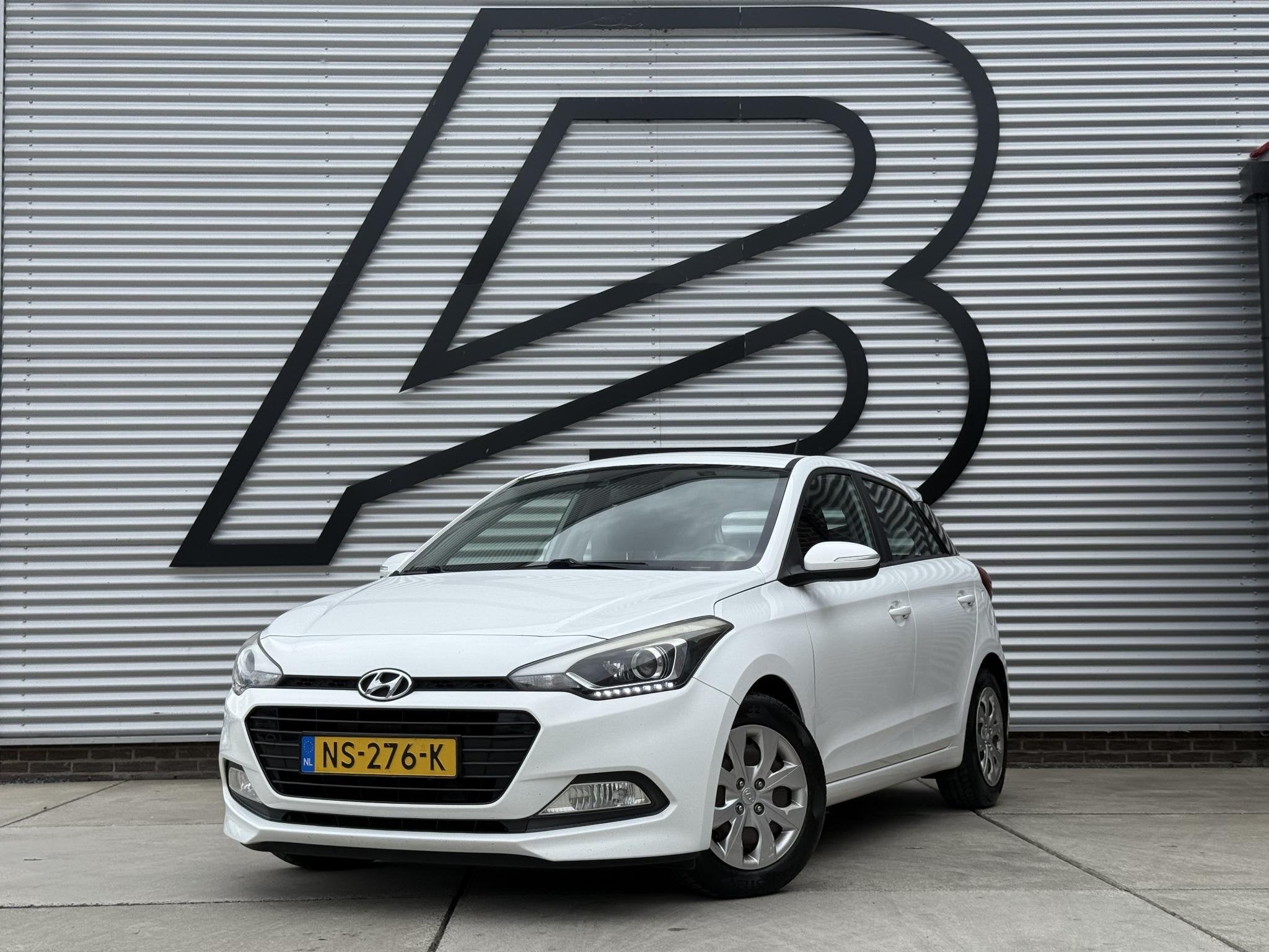 Hyundai i20 1.0 T-GDI Comfort 1e Eigenaar|Clima|Camera|Cruis, Auto's, Voorwielaandrijving, Euro 6, Origineel Nederlands, Handgeschakeld