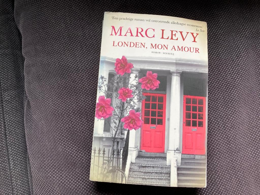 🌹 Londen, Mon Amour - Marc Levy, Ophalen of Verzenden, Gelezen