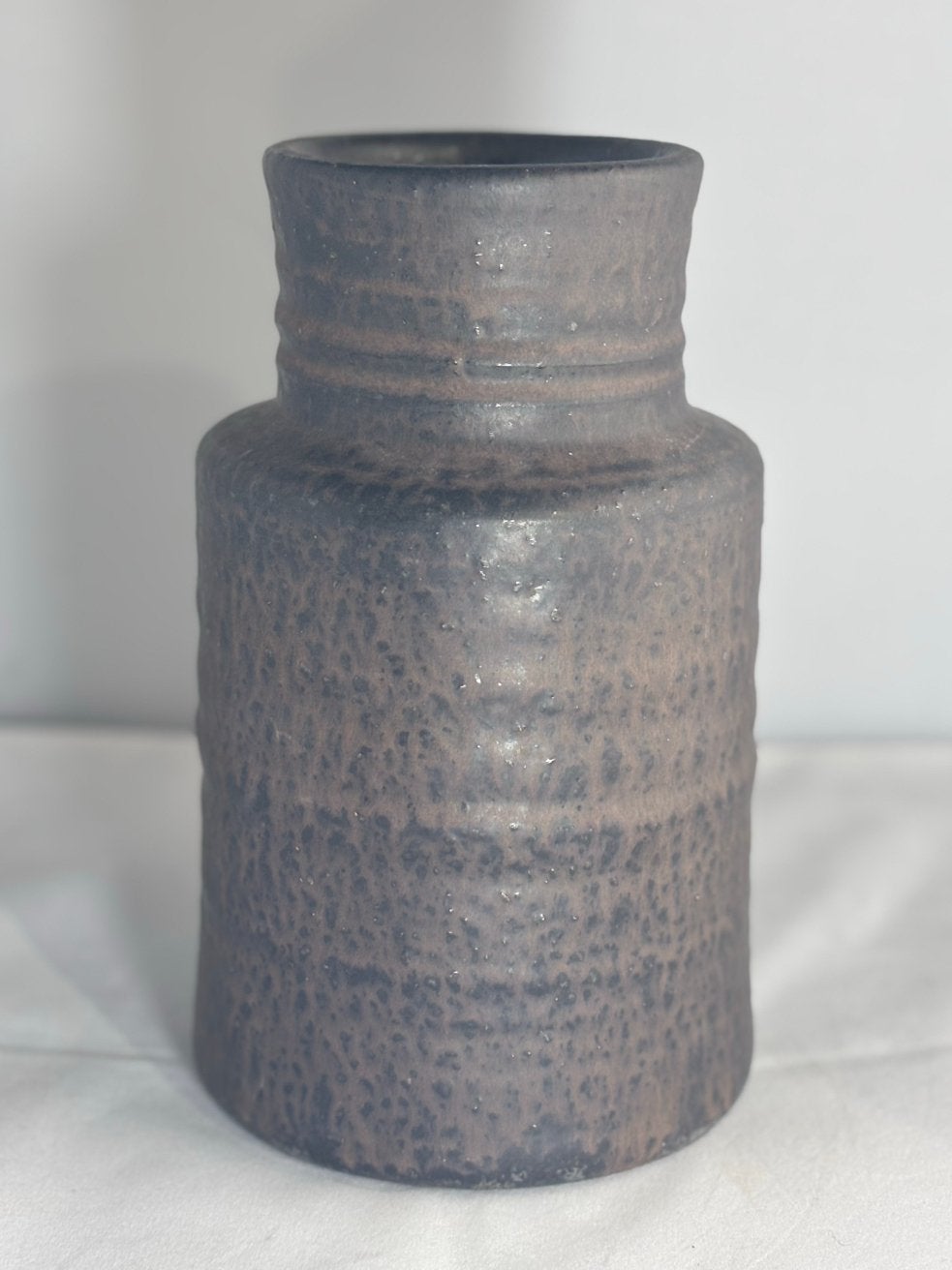 Prachtige Vintage Brutalistische Mobach Vaas –Jaren ’60/’70, Ophalen of Verzenden