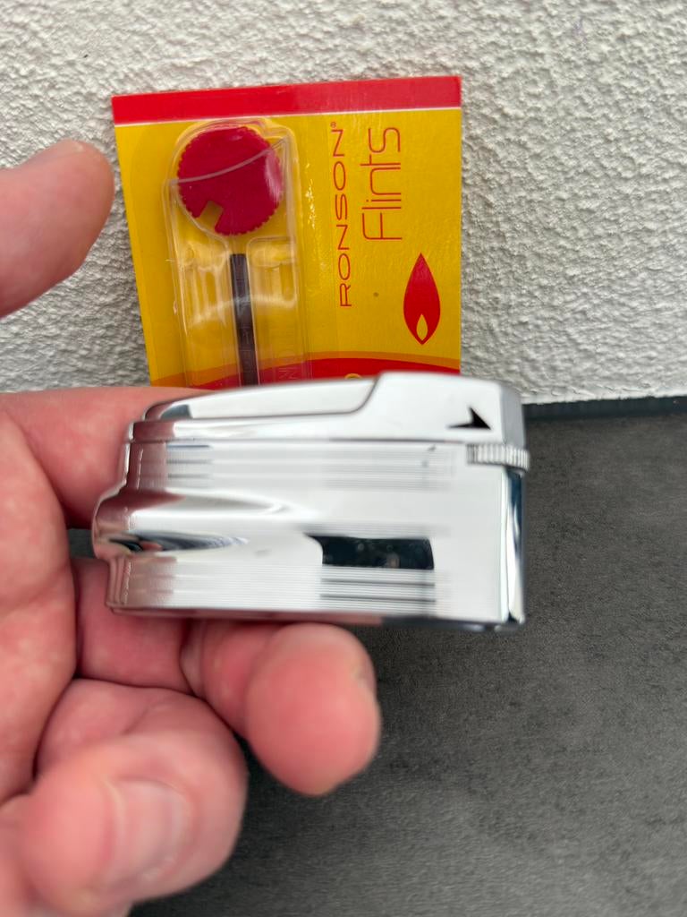 Ronson Varaflame in perfecte staat!, Ophalen of Verzenden, Zo goed als nieuw, Aansteker
