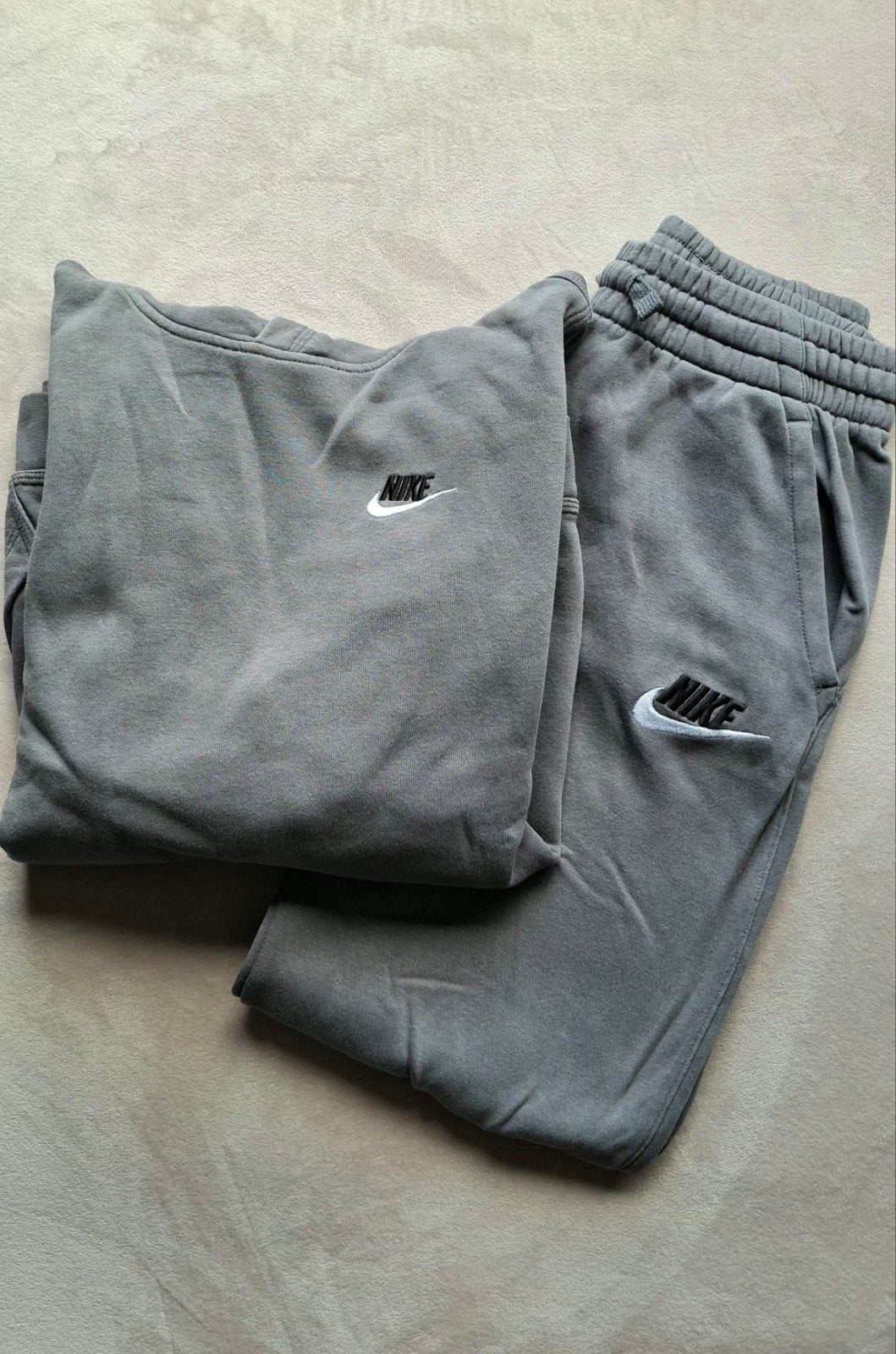 Nike trainingspak maat XL (158-170 cm) - Zo goed als nieuw, Ophalen of Verzenden
