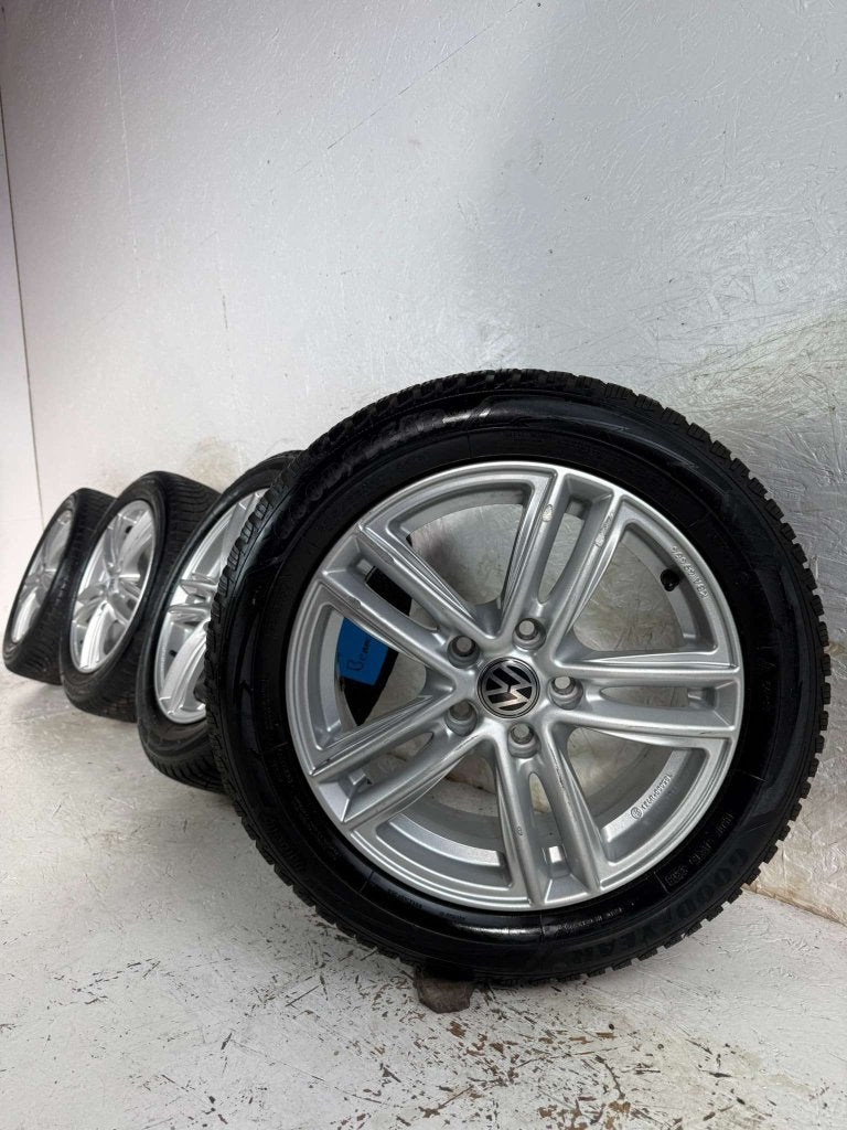 Volkswagen Golf Caddy Seat Skoda velgen 16" 5x112 winterset