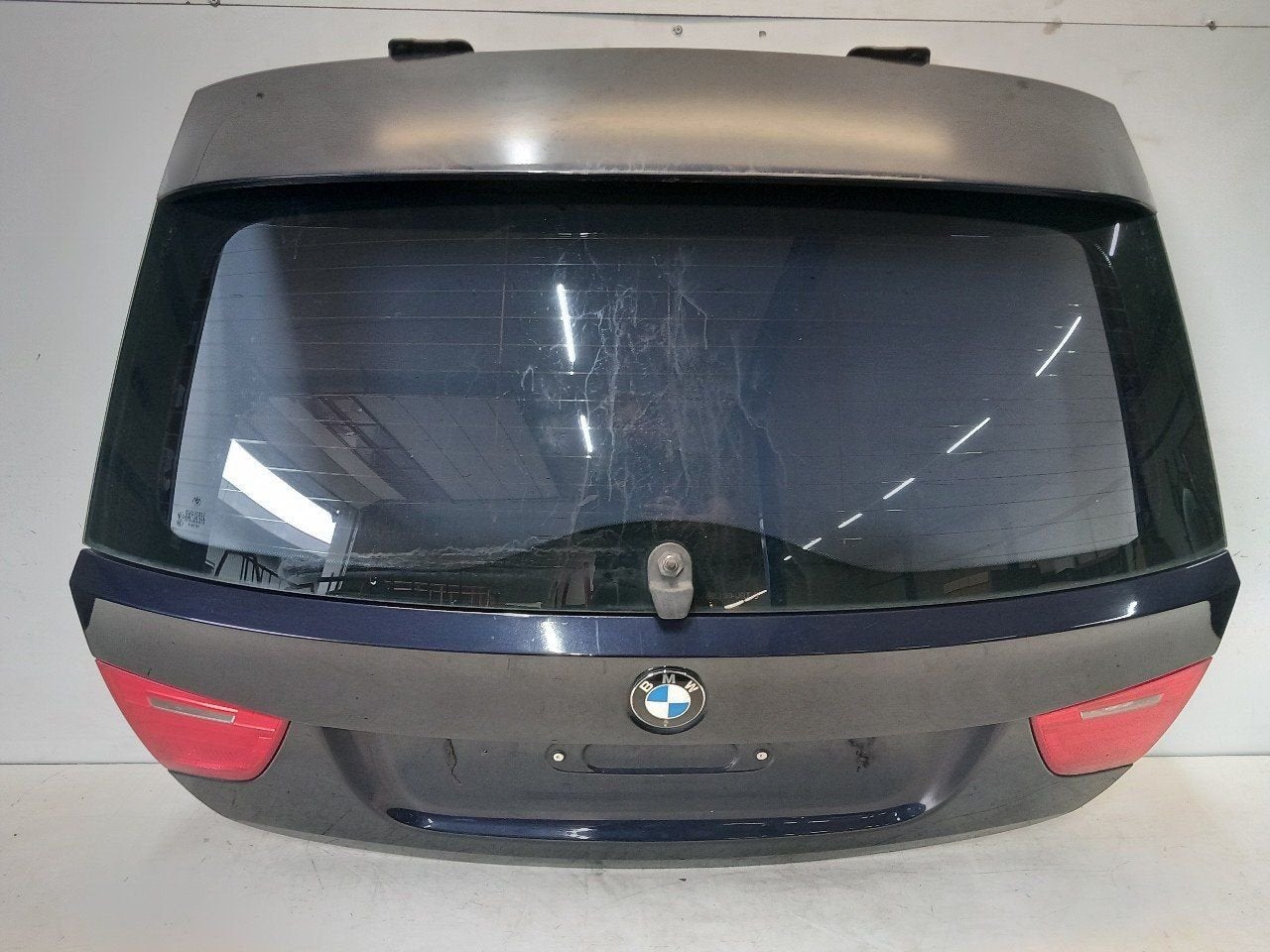 Achterklep BMW 3 serie, Auto-onderdelen, Onderdelen@venauto.nl, Van der Ven Autorecycling B.V., Gebruikt, Ettenseweg 76, 4706 PB Roosendaal, The Netherlands