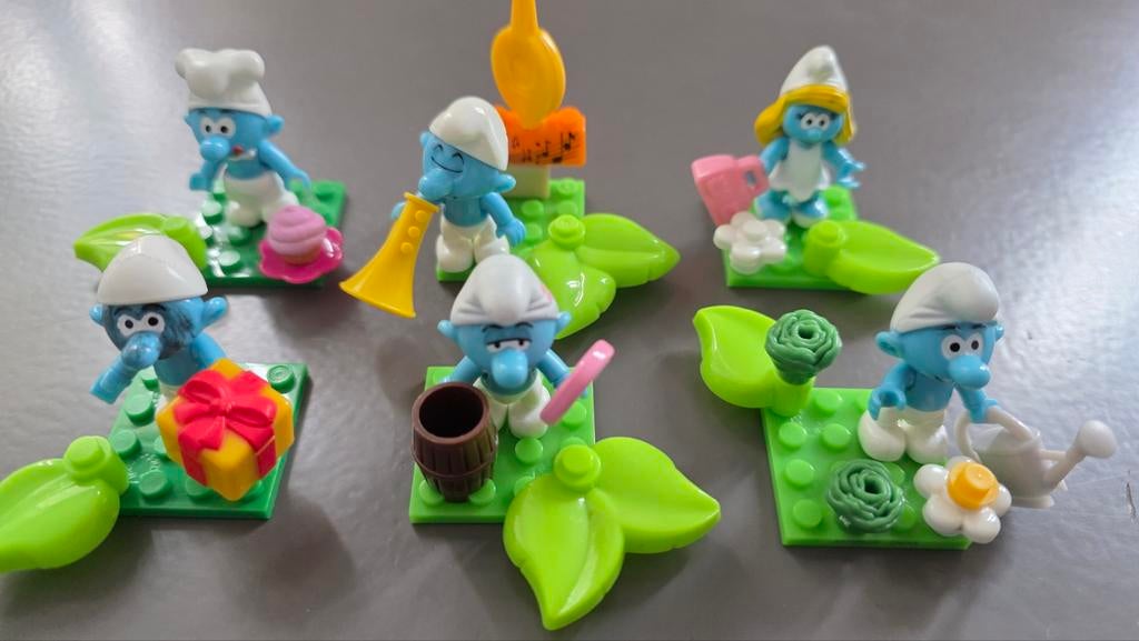 Smurfen (Lego) Mega Bloks €5,- per stuk, Ophalen of Verzenden, Zo goed als nieuw, Verschillende Smurfen