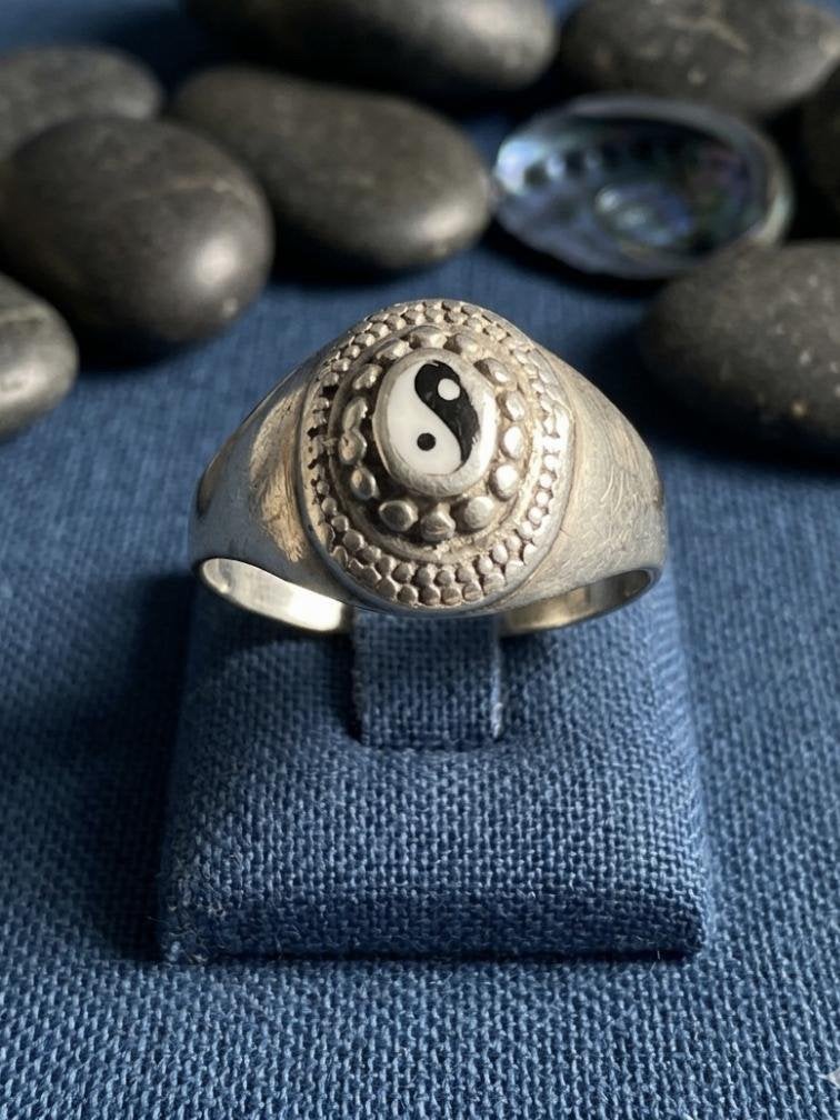 Zilveren vintagering ying yang, Gebruikt, 19 tot 20, Ophalen of Verzenden, Nvt