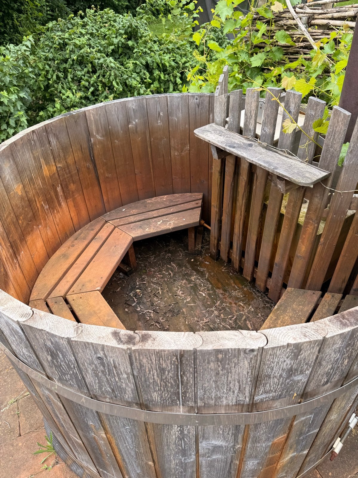 Houtgestookte Hottub 180 cm met interne kachel, Ophalen, Gebruikt, Vast, Inbouw