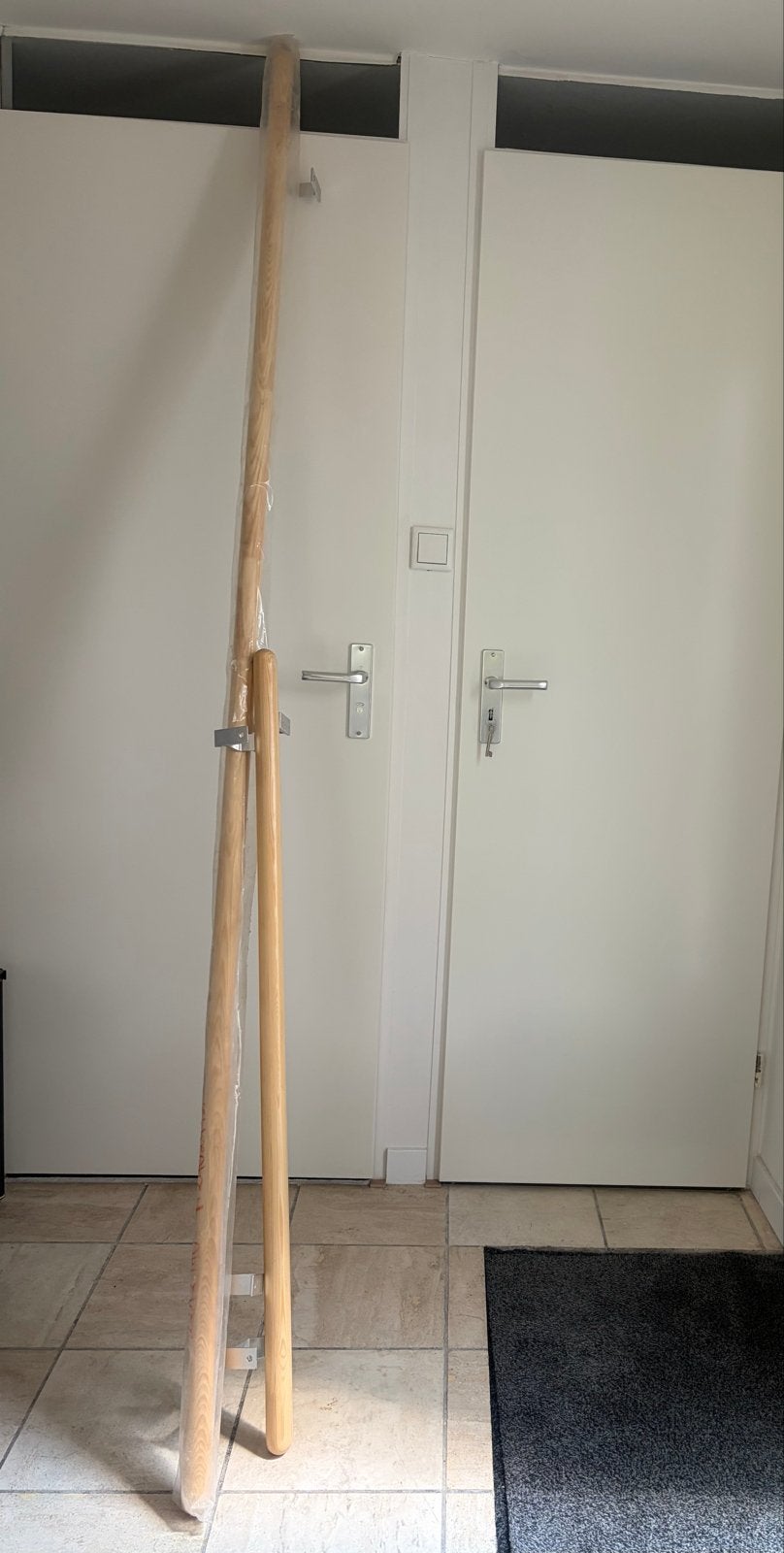 Nieuwe hardhouten trapleuningen (235cm en 118cm), Ophalen, Overige materialen, Overige typen, Nieuw