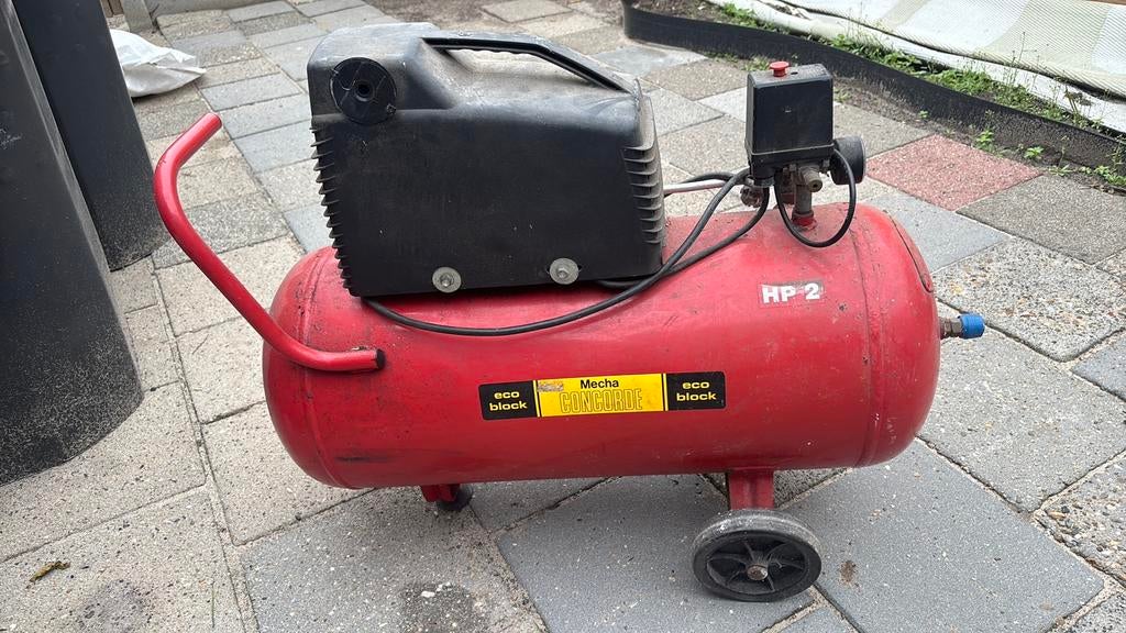 Mecha Concorde eco block compressor met drukmeter en haspel, Doe-het-zelf en Verbouw, Compressors, 100 liter of meer, Ophalen