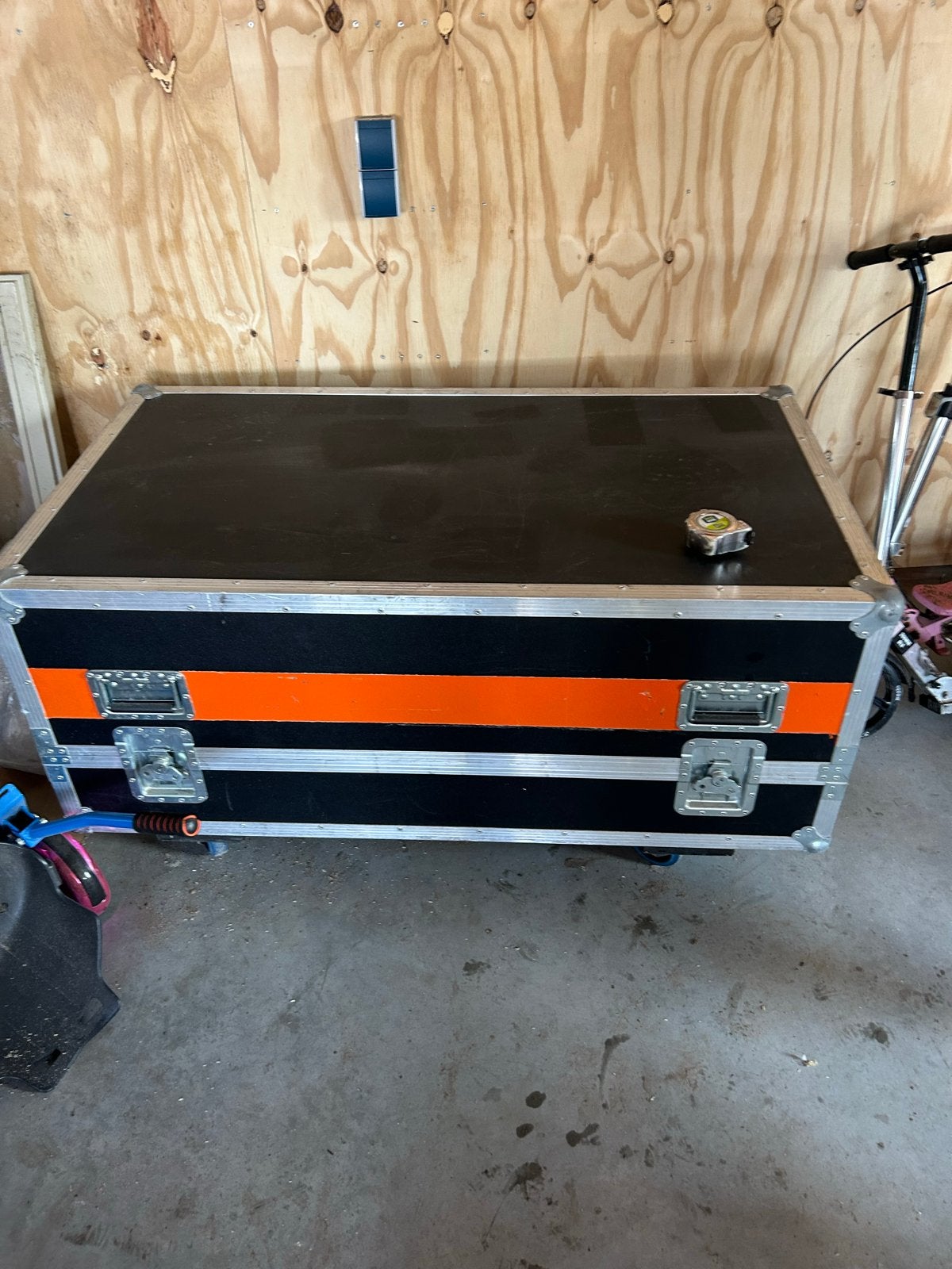 Stevige flightcase met wielen - Ideaal voor apparatuur, Ophalen, Gebruikt, Overige instrumenten, Flightcase