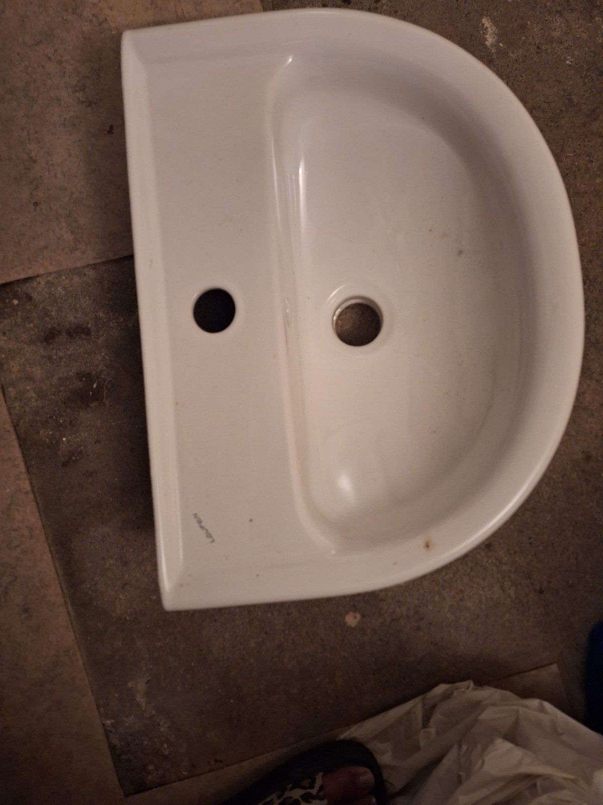 Nieuwe wasbak voor toilet - Compact en modern, Ophalen