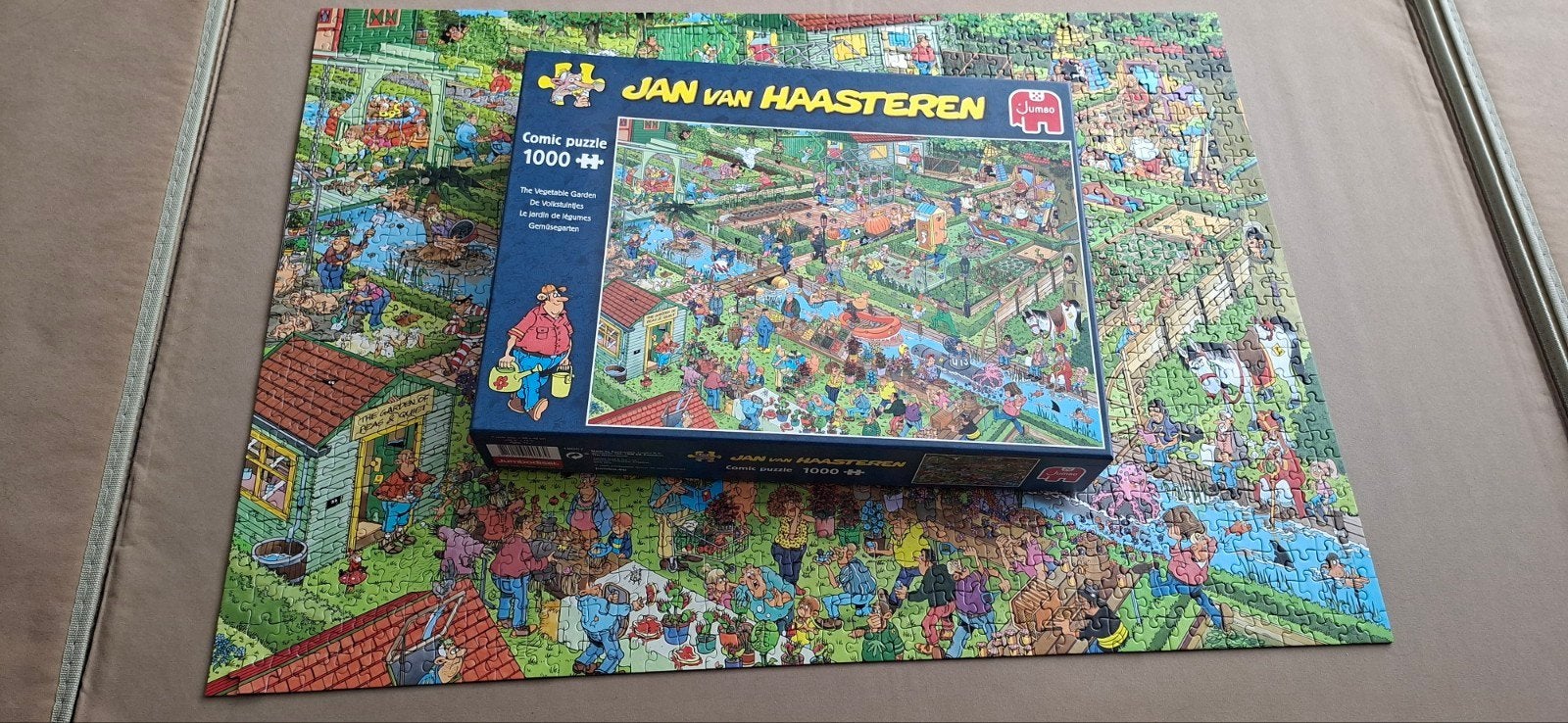 Jan van Haasteren De Volkstuintjes 1000 stukjes, Ophalen, 500 t/m 1500 stukjes, Zo goed als nieuw, Legpuzzel