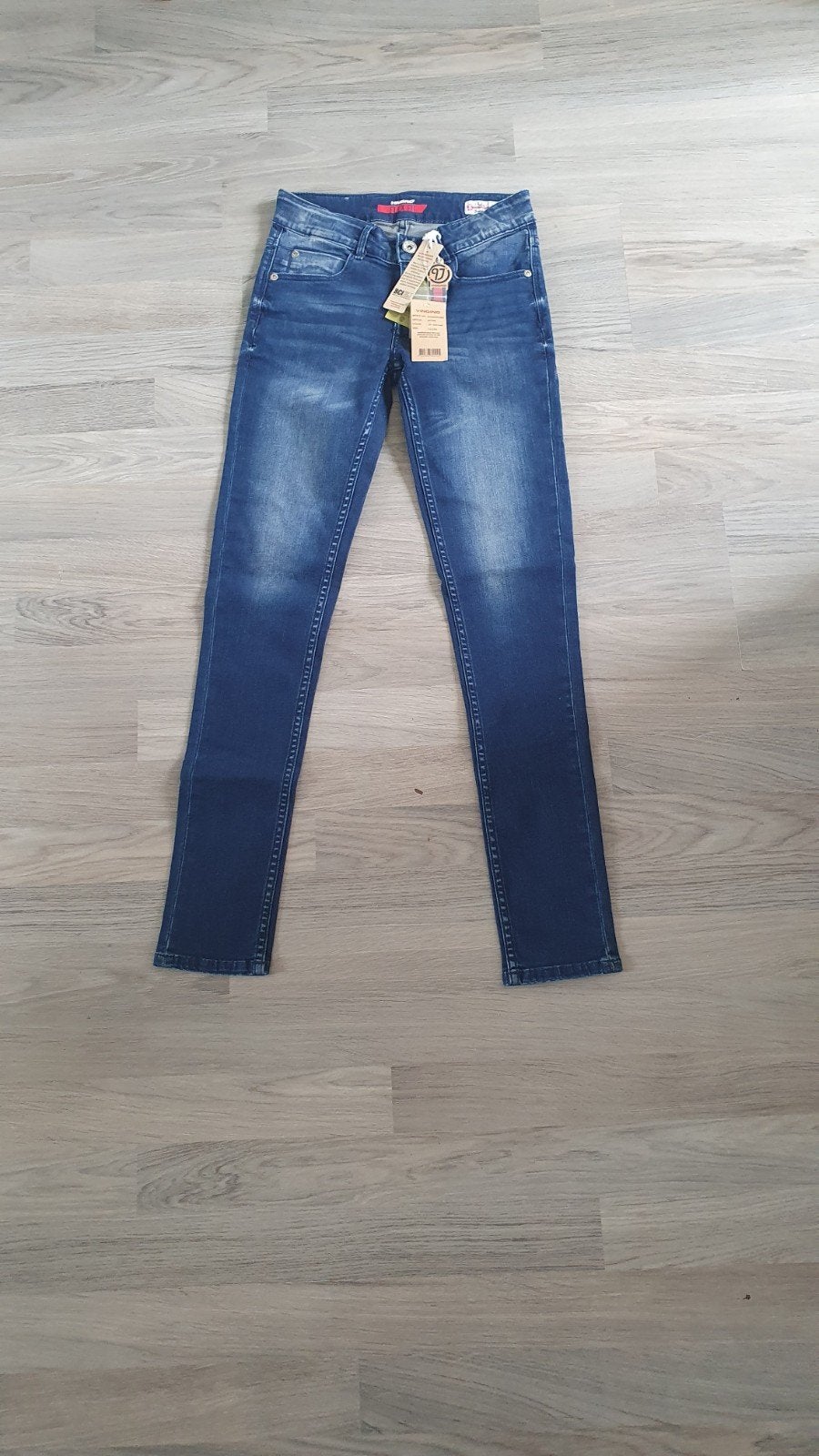 nieuwe vingino jeans maat 152, Kinderen en Baby's, Broek, Nieuw, Ophalen of Verzenden, Vingino