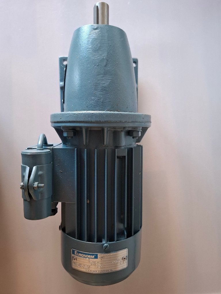 nieuwe elektromotor 230v 0,18kw 58rpm, Doe-het-zelf en Verbouw, Motoren, Ophalen of Verzenden, Nieuw, Elektromotor