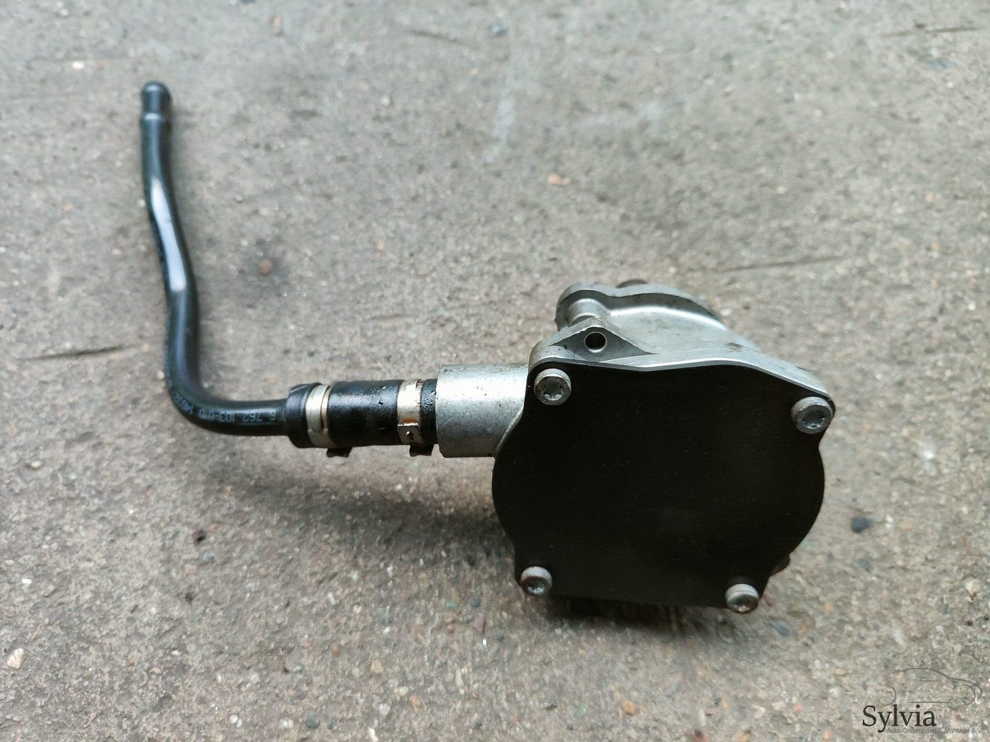 Vacuumpomp BMW  1 / 3 / 5 / 6 / 7 / Z4 serie E8x E9x E6x E7x, Gebruikt, -, -, Ophalen of Verzenden