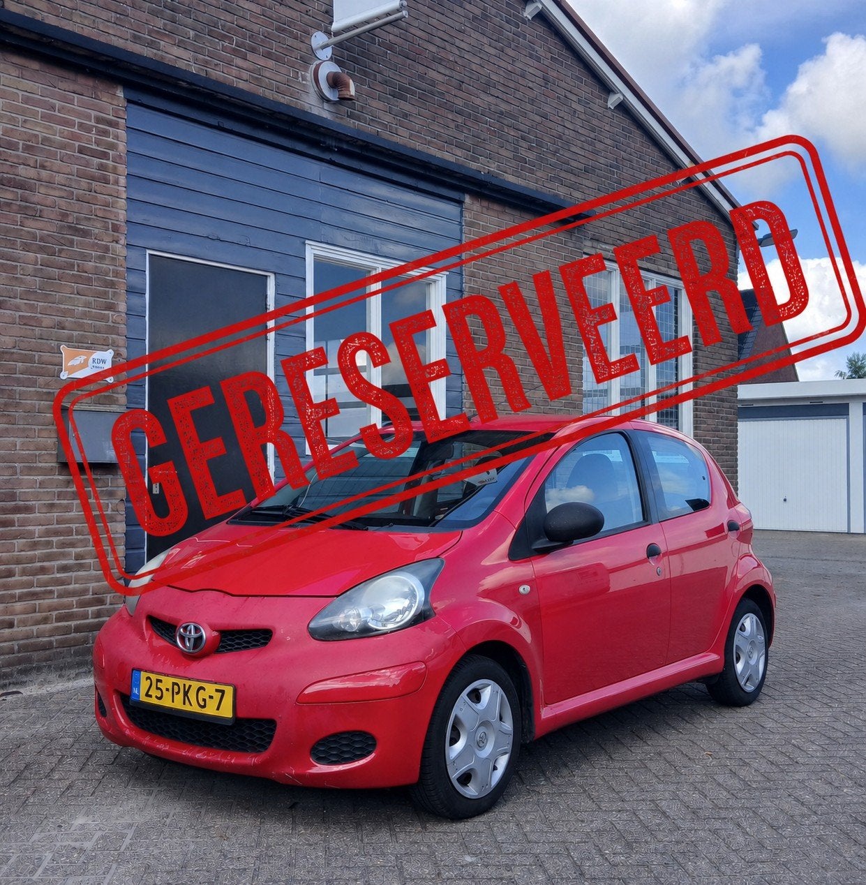 Toyota Aygo 1.0 12v Access / Bj.2011 / APK 02-2027, Voorwielaandrijving, Euro 5, Stof, Zwart