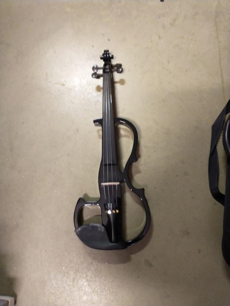 Electrische viool. Compleet., Muziek en Instrumenten, Ophalen of Verzenden