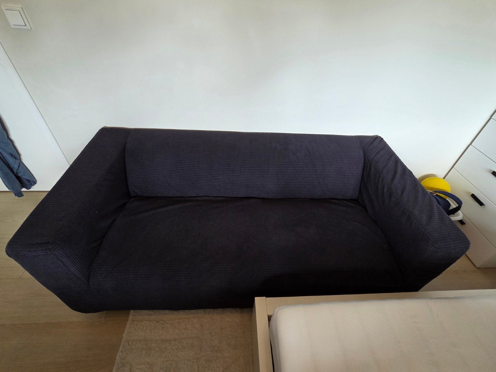 afgeprijsd: Wit leren IKEA Klippan bank met grijze/zwarte ho, Huis en Inrichting, Ophalen, Gebruikt, 150 tot 200 cm, Tweepersoons