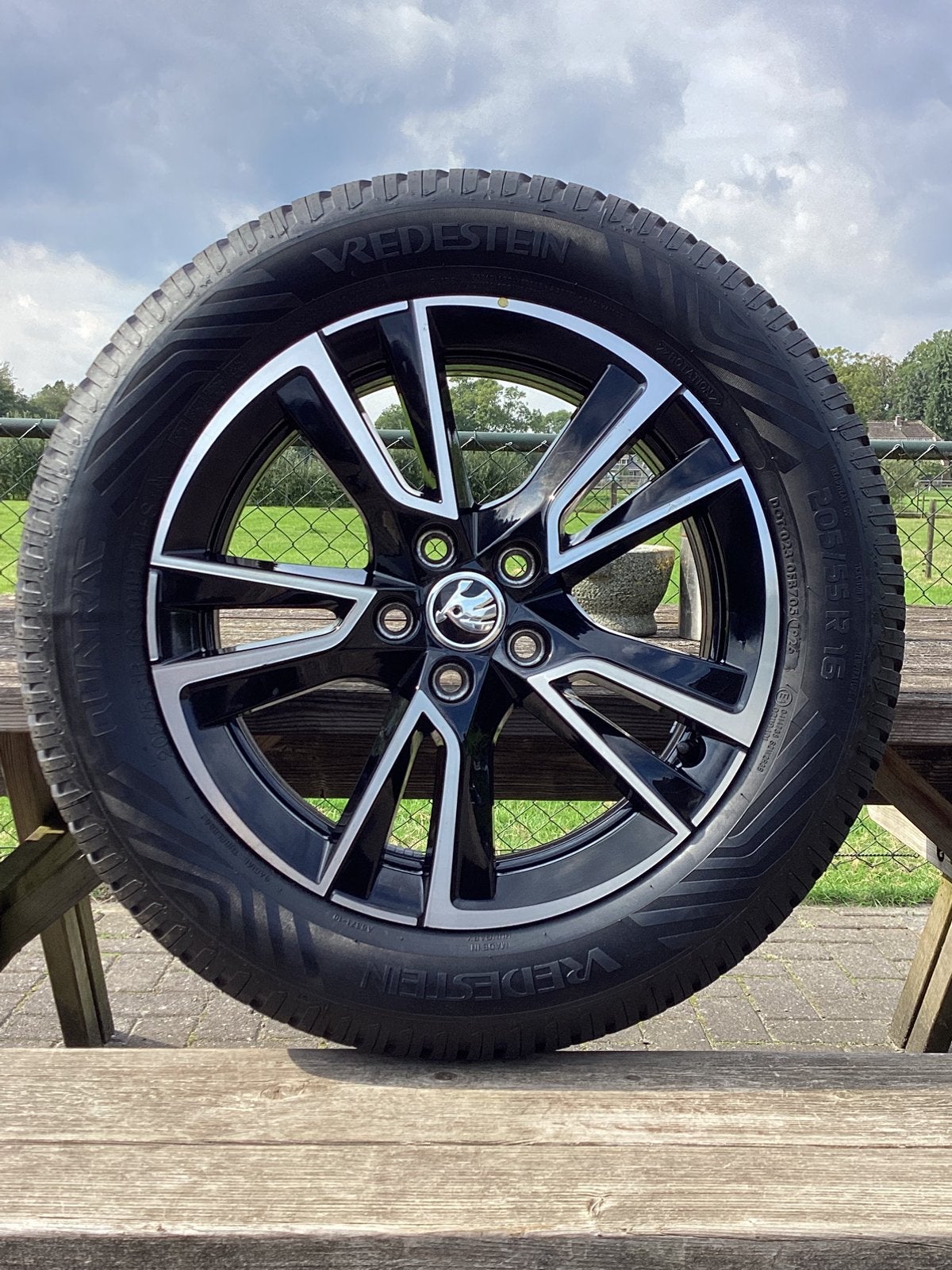16”nieuwe originele Skoda Scala 205-55-16 all seasons  8 mm, 16 inch, Nieuw, All Season, Band(en)