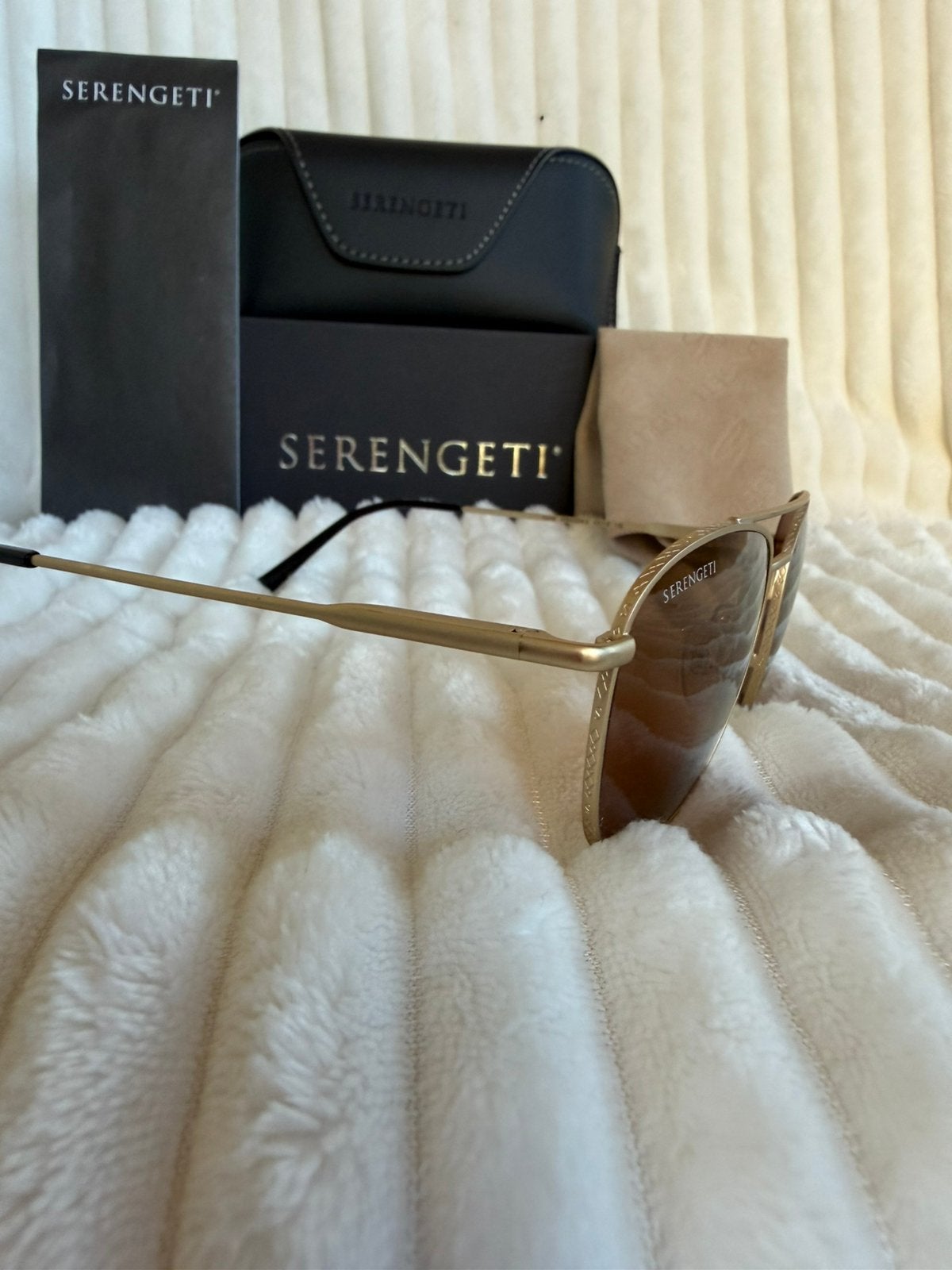 Serengeti Carroll SS542004 garantie en btw-factuur, Zonnebril, Nieuw, Ophalen of Verzenden, Nvt