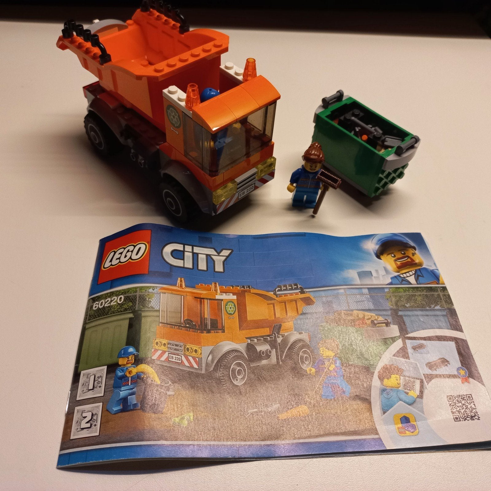 lego 60220 oranje vuilniswagen, Ophalen of Verzenden, Zo goed als nieuw, Complete set, Lego