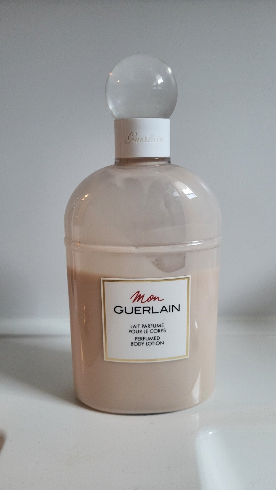 guerlain body lotion, Ophalen of Verzenden, Gebruikt, Parfumfles, Gevuld