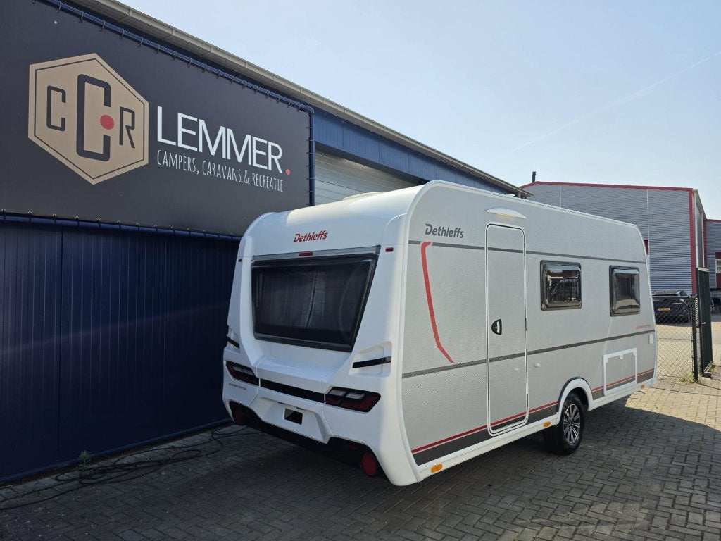 Dethleffs Summer Edition 460 EL Airco, Enkele bedden, Standaardzit, Bedrijf, Tot en met 3, Dethleffs