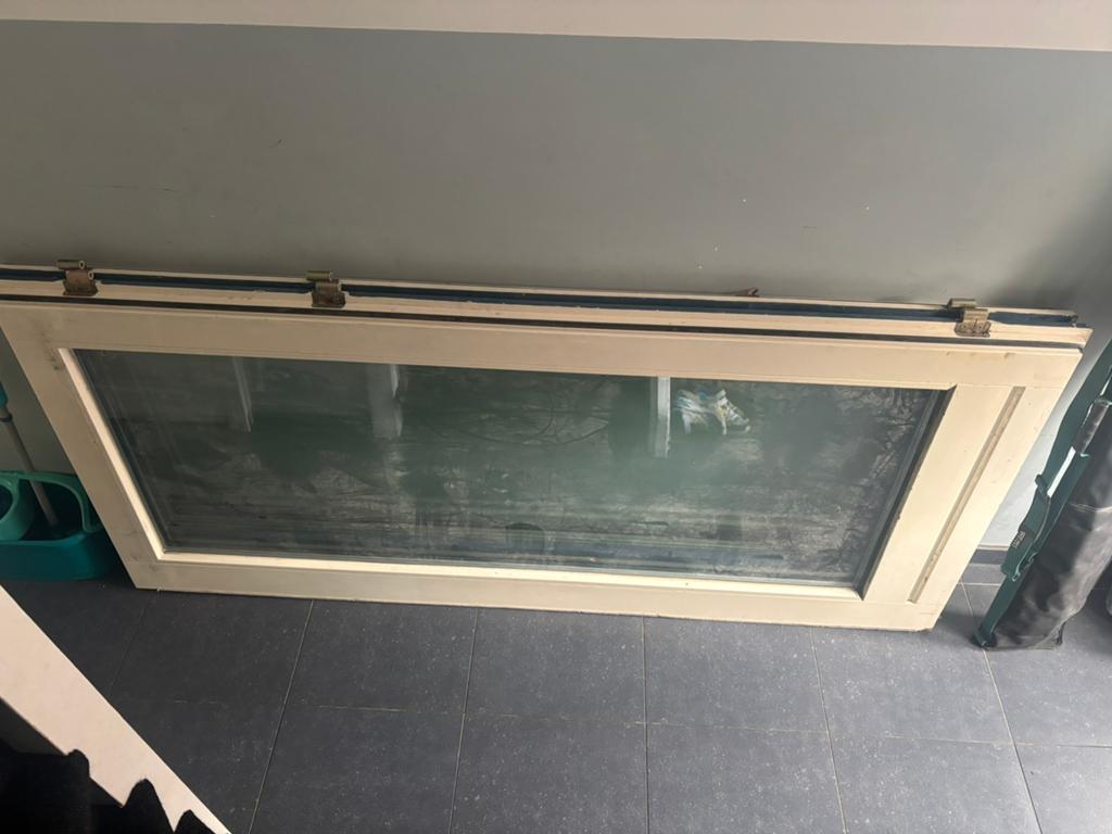 Twee hardhouten deuren geïsoleerd glas, Doe-het-zelf en Verbouw, Ophalen, 200 tot 215 cm, Glas, Buitendeur
