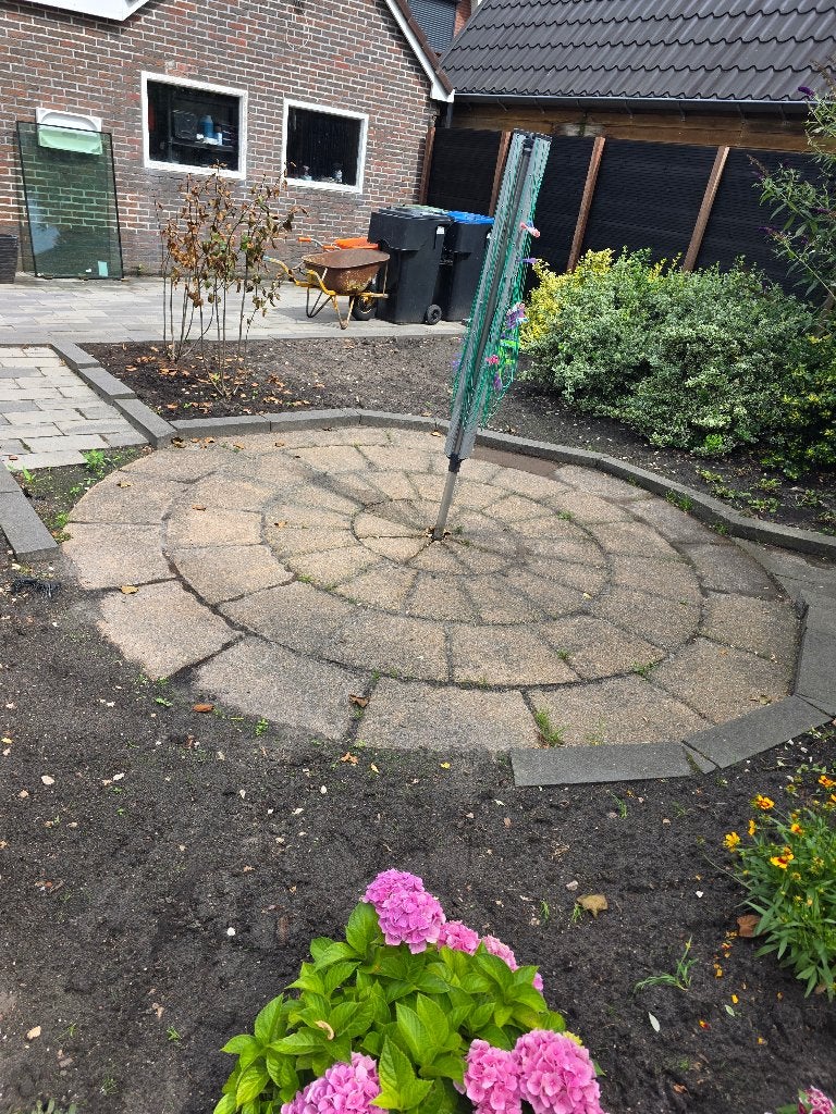 Tuin tegels cirkel gratis af te halen, Ophalen, Gebruikt, Nvt, Beton