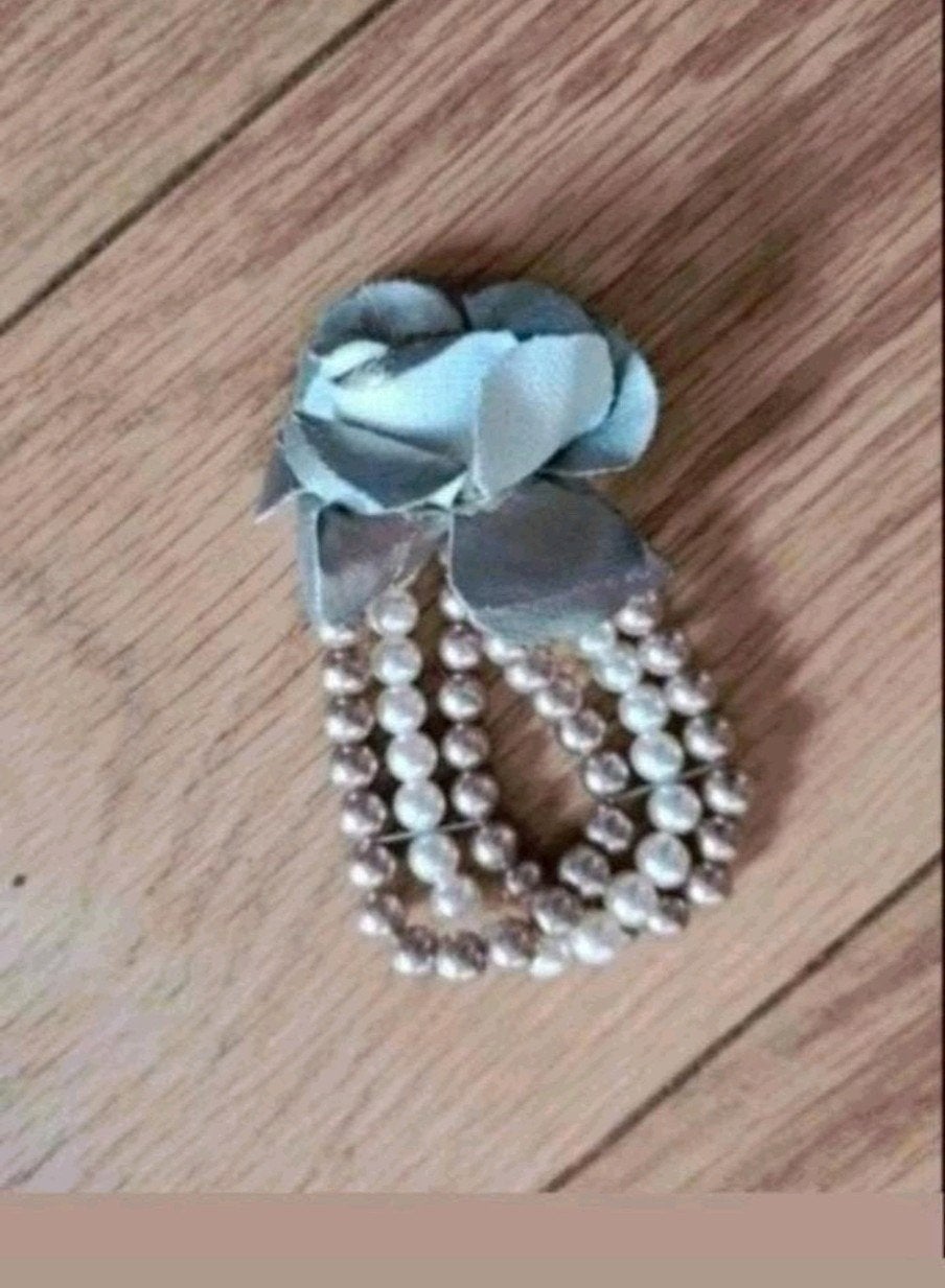 Parel armband met bloem, Ophalen of Verzenden, Zo goed als nieuw