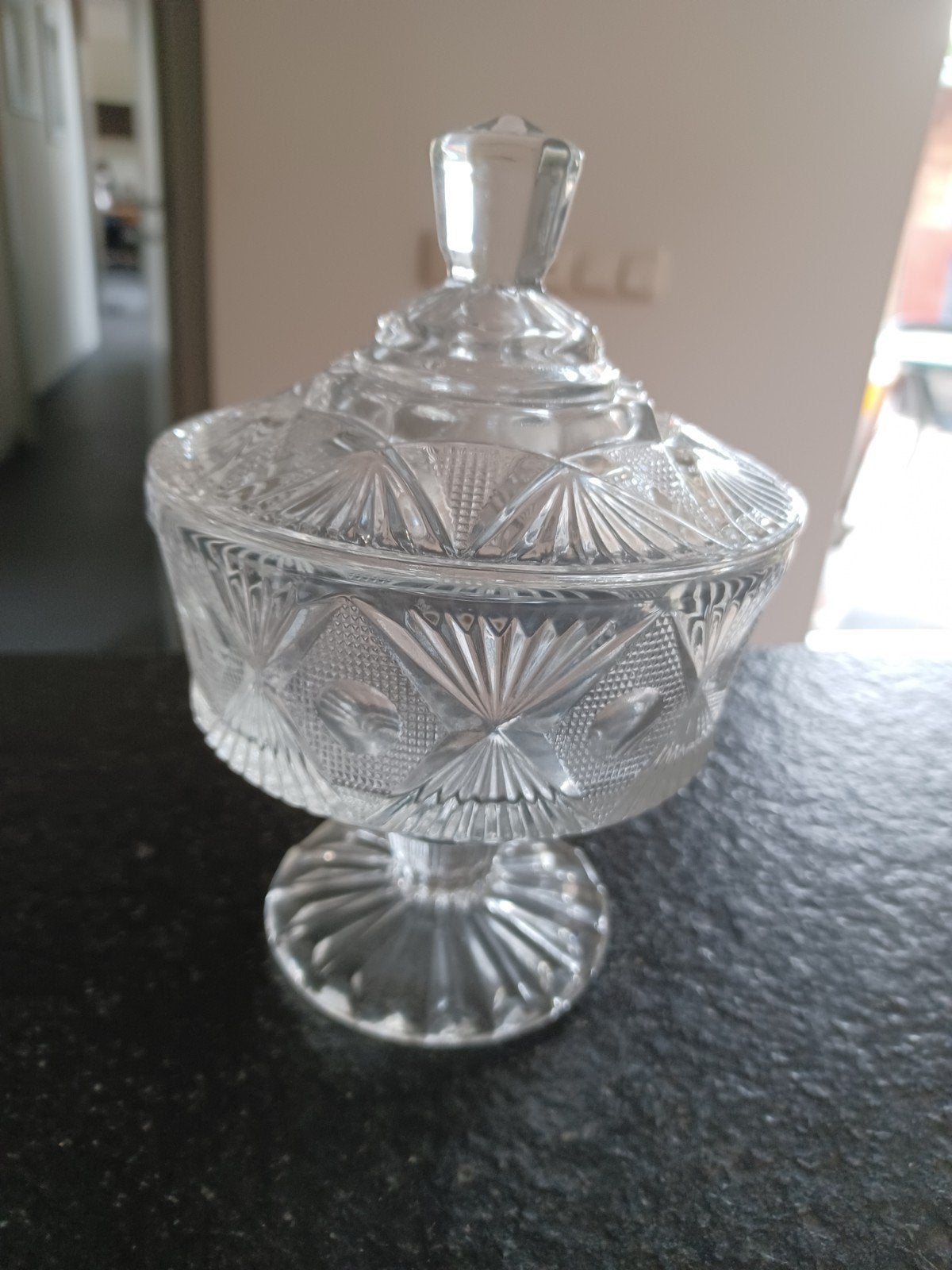 Vintage Glazen Bonbonnière met Deksel, Ophalen of Verzenden