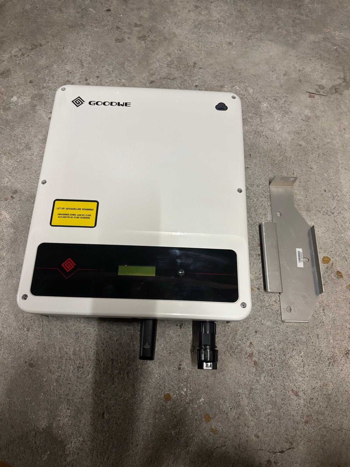 GoodWe GW3000-DT omvormer voor zonnepanelen, Ophalen, Zo goed als nieuw, Overige typen