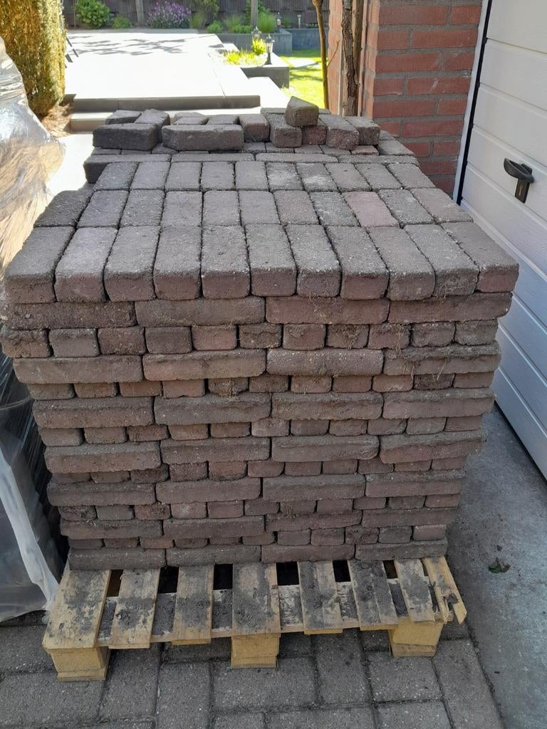 Waaltjes, Ophalen, Gebruikt, Beton, Klinkers