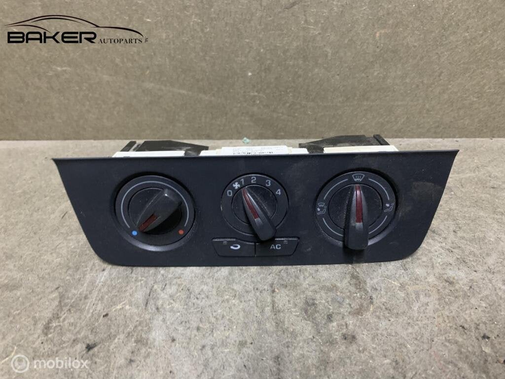 Kachelbedieningspaneel Seat Ibiza 6J   ('08-'17) 6J0820045A, Gebruikt, Ophalen of Verzenden, Seat, Seat