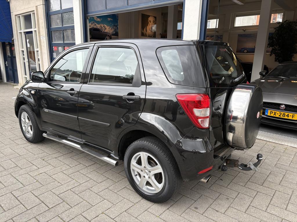Daihatsu Terios 1.5-16v Explore 2WD NL AUTO. AIRCO/NW APK/TO, 13 km/l, 1350 kg, Achterwielaandrijving, Gebruikt