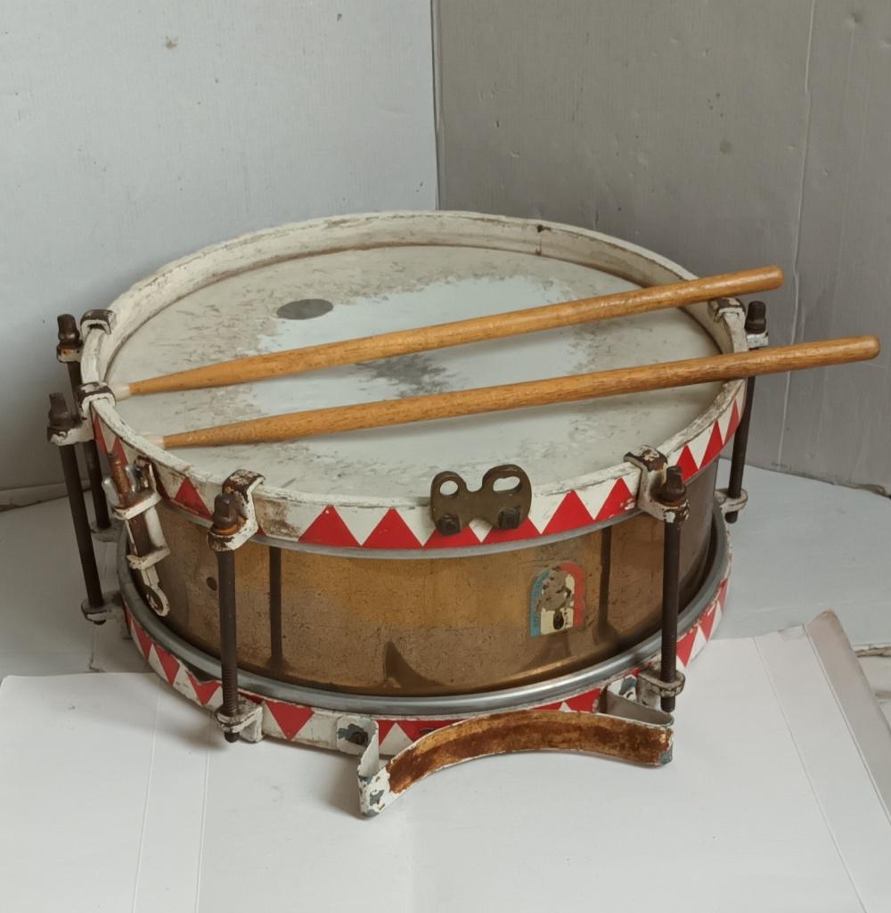 Antieke trommel met stokken van der Glas trommelfabriek, Verzamelen, Militaria | Algemeen, Ophalen of Verzenden, Overige soorten