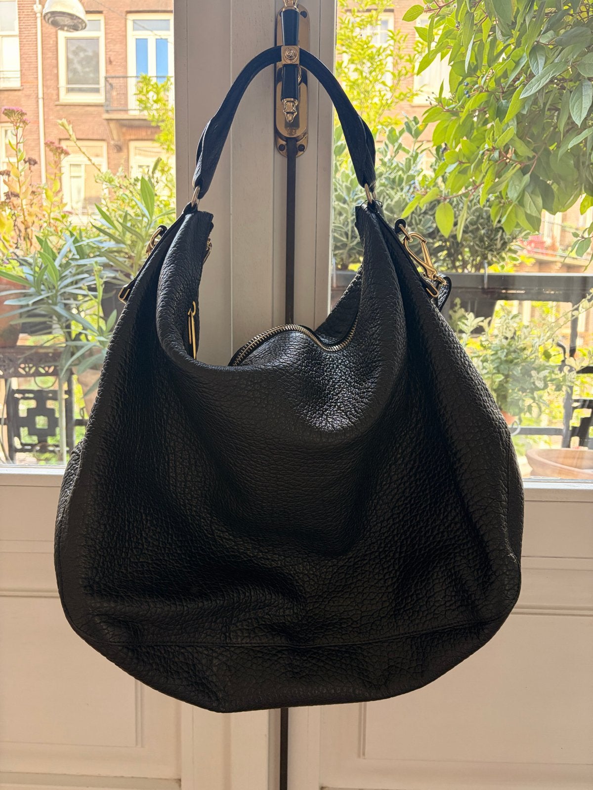Burberry 100% calf leather black shoulder bag, Ophalen of Verzenden, Zo goed als nieuw, Zwart, Handtas