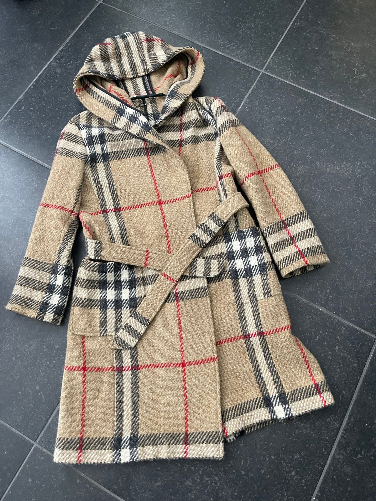Burberry London wollen jas met capuchon, maat M, Ophalen, Zo goed als nieuw, Maat 38/40 (M), Beige