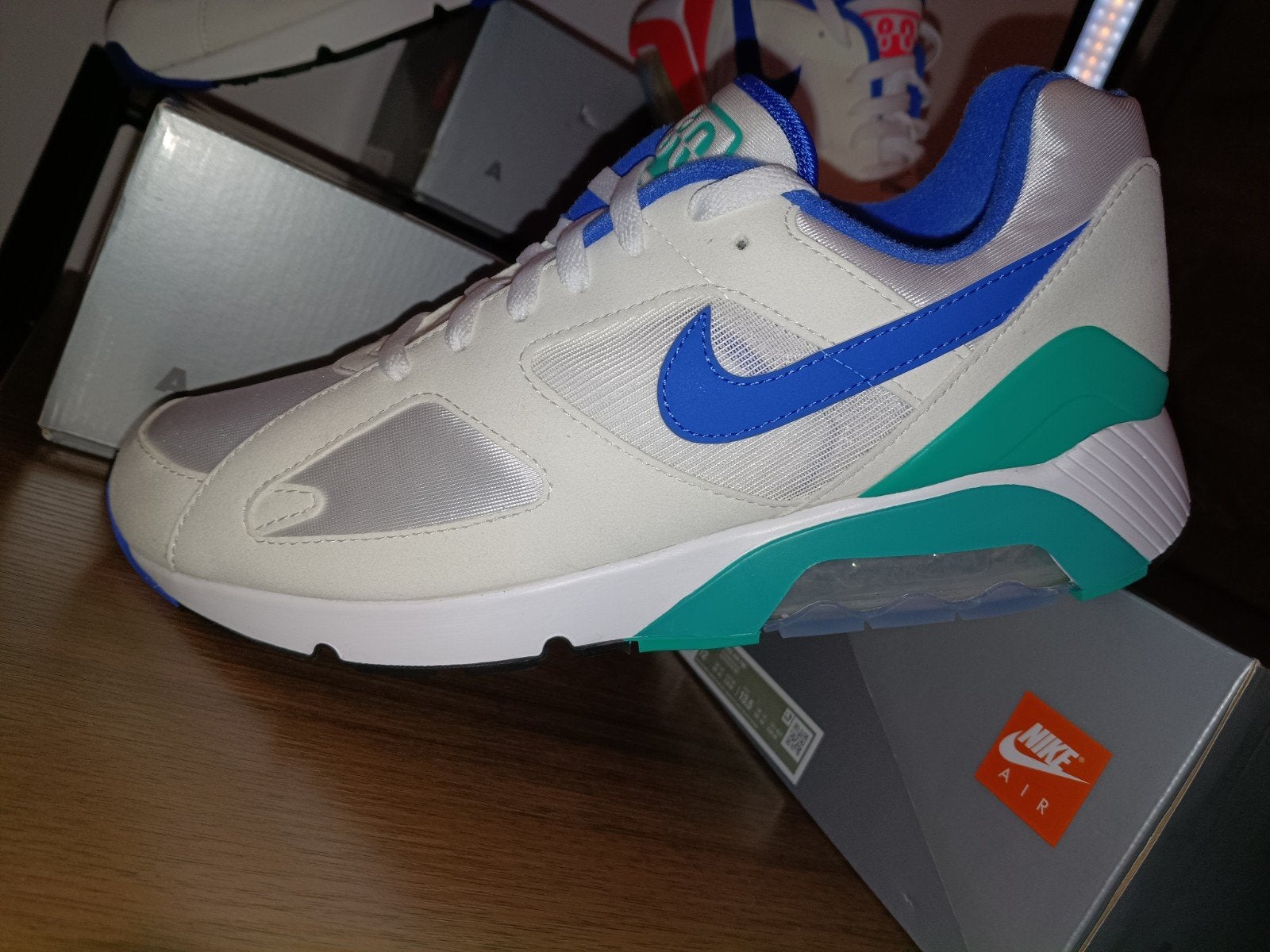 Nike Air 180 " Blue bird" Nieuw & Orgineel Maat 46, Ophalen of Verzenden, Nieuw
