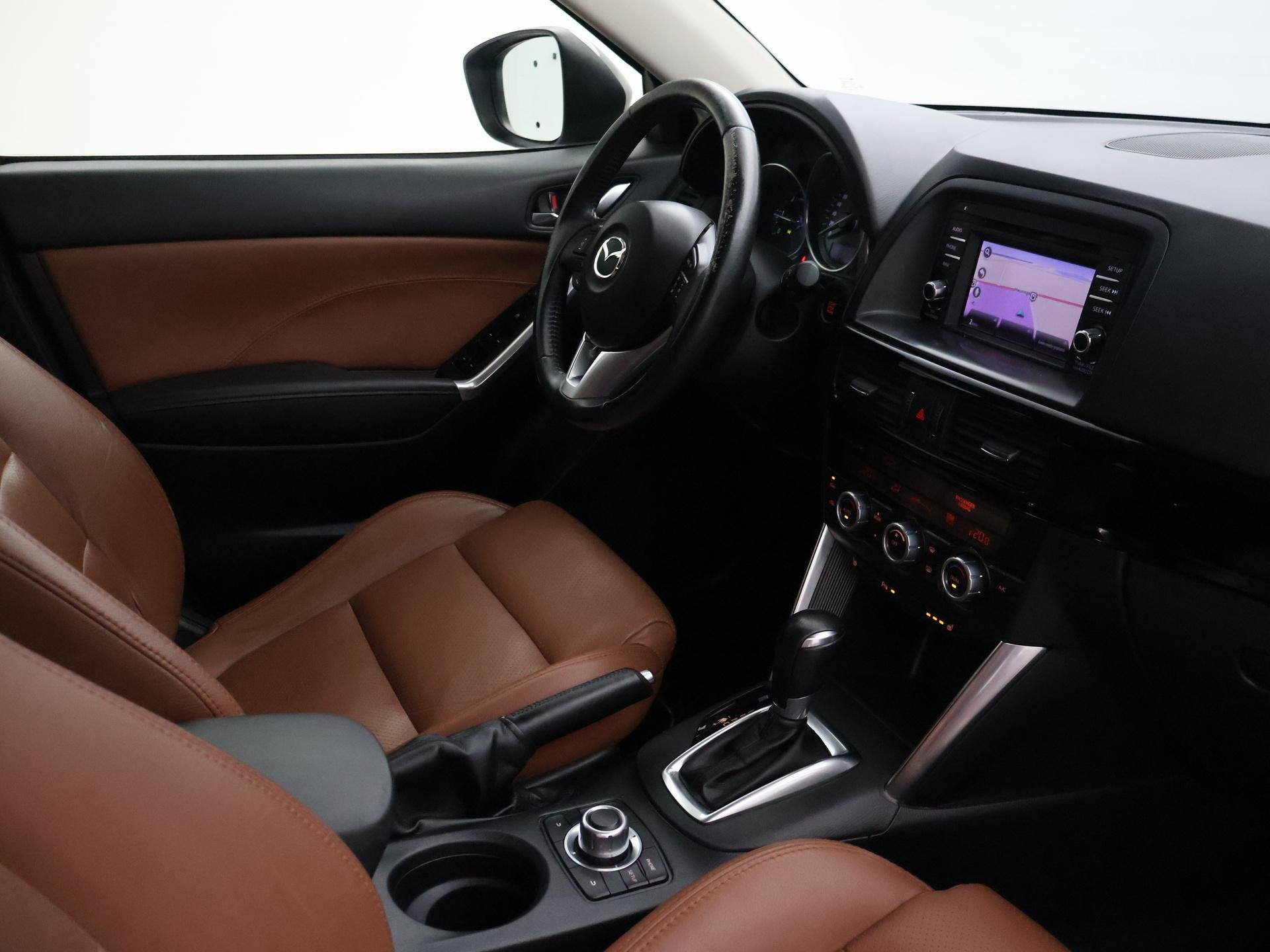 Mazda CX-5 2.2D 150 PK AUT. + LEDER | TREKHAAK | NAVIGATIE |, Auto's, Stof, Gebruikt, 4 cilinders, 2191 cc