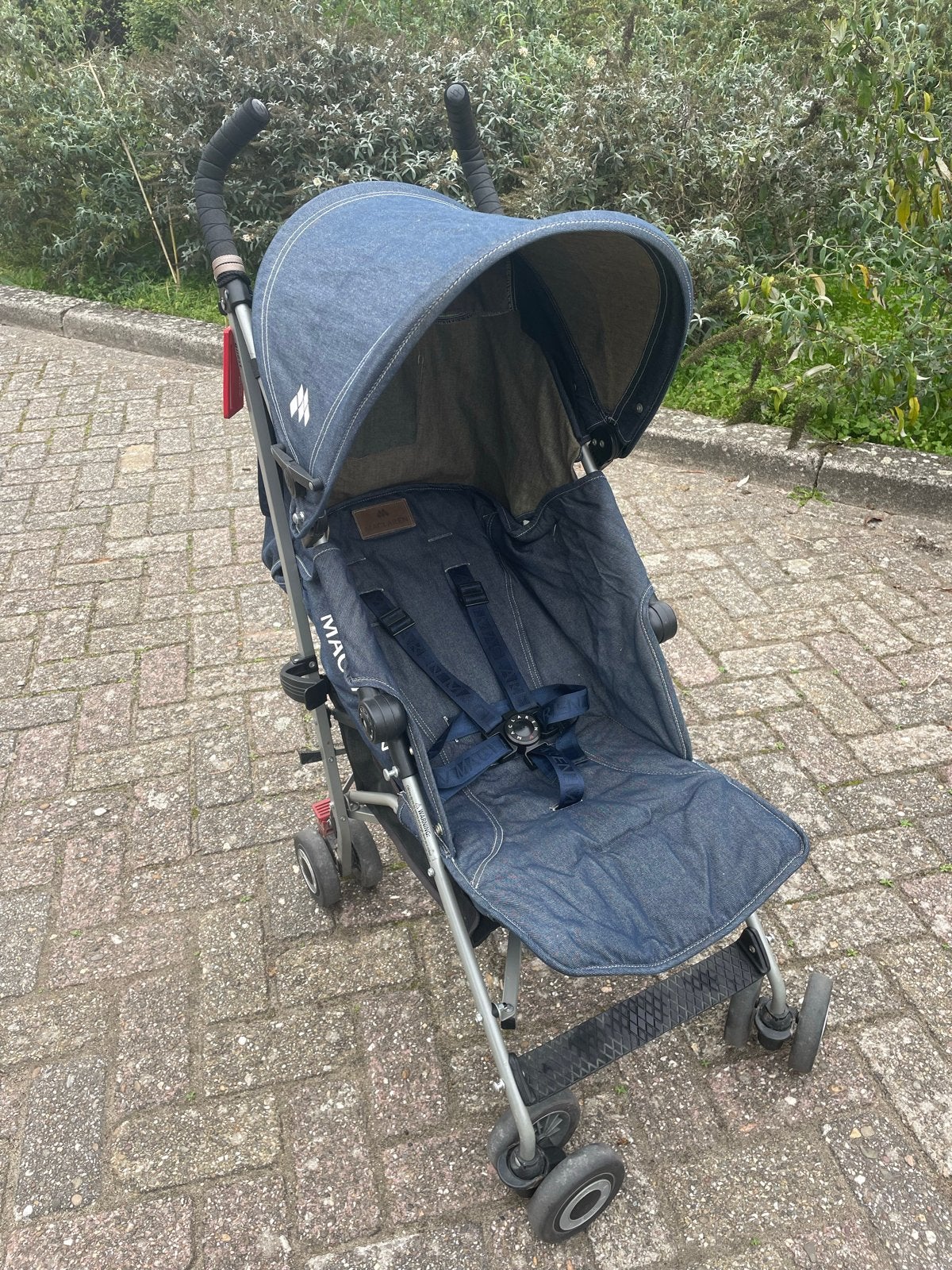 Foto 6 van Maclaren buggy met regenhoes en parasol